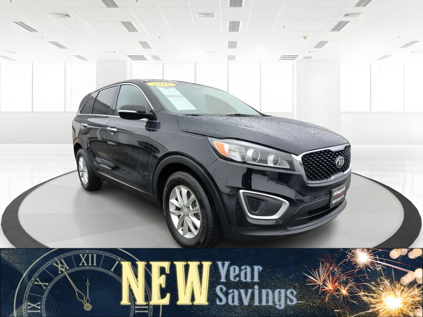 2016 Kia Sorento L 2WD (5XYPG4A30GG) with an 2.4L L4 DOHC 16V engine, 6-Speed Automatic transmission, located at 1865 W 2nd St., Xenia, OH, 45385, (937) 372-7777, 39.681259, -83.961945 - 2016 Kia Sorento L 2WD - Photo#0