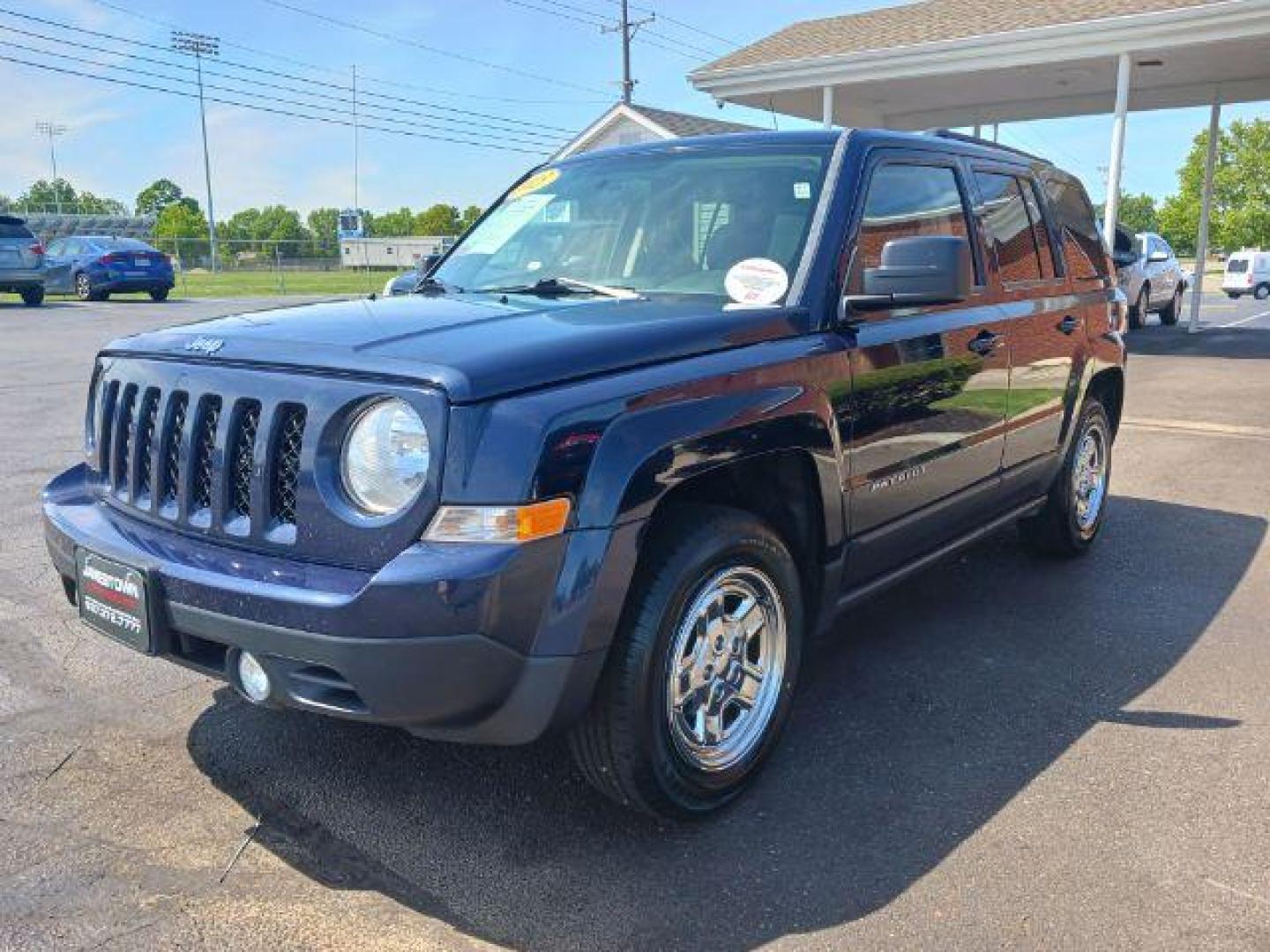 2015 Jeep Patriot Sport 2WD (1C4NJPBAXFD) with an 2.0L L4 DOHC 16V engine, located at 1865 W 2nd St., Xenia, OH, 45385, (937) 372-7777, 39.681259, -83.961945 - 2015 Jeep Patriot Sport 2WD - Photo#1