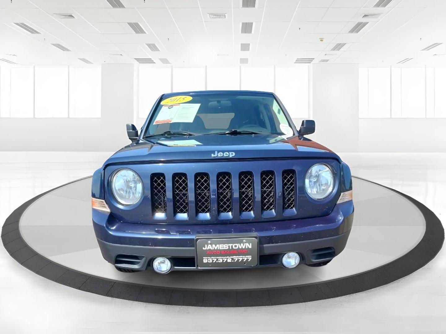 2015 Jeep Patriot Sport 2WD (1C4NJPBAXFD) with an 2.0L L4 DOHC 16V engine, located at 1865 W 2nd St., Xenia, OH, 45385, (937) 372-7777, 39.681259, -83.961945 - 2015 Jeep Patriot Sport 2WD - Photo#17