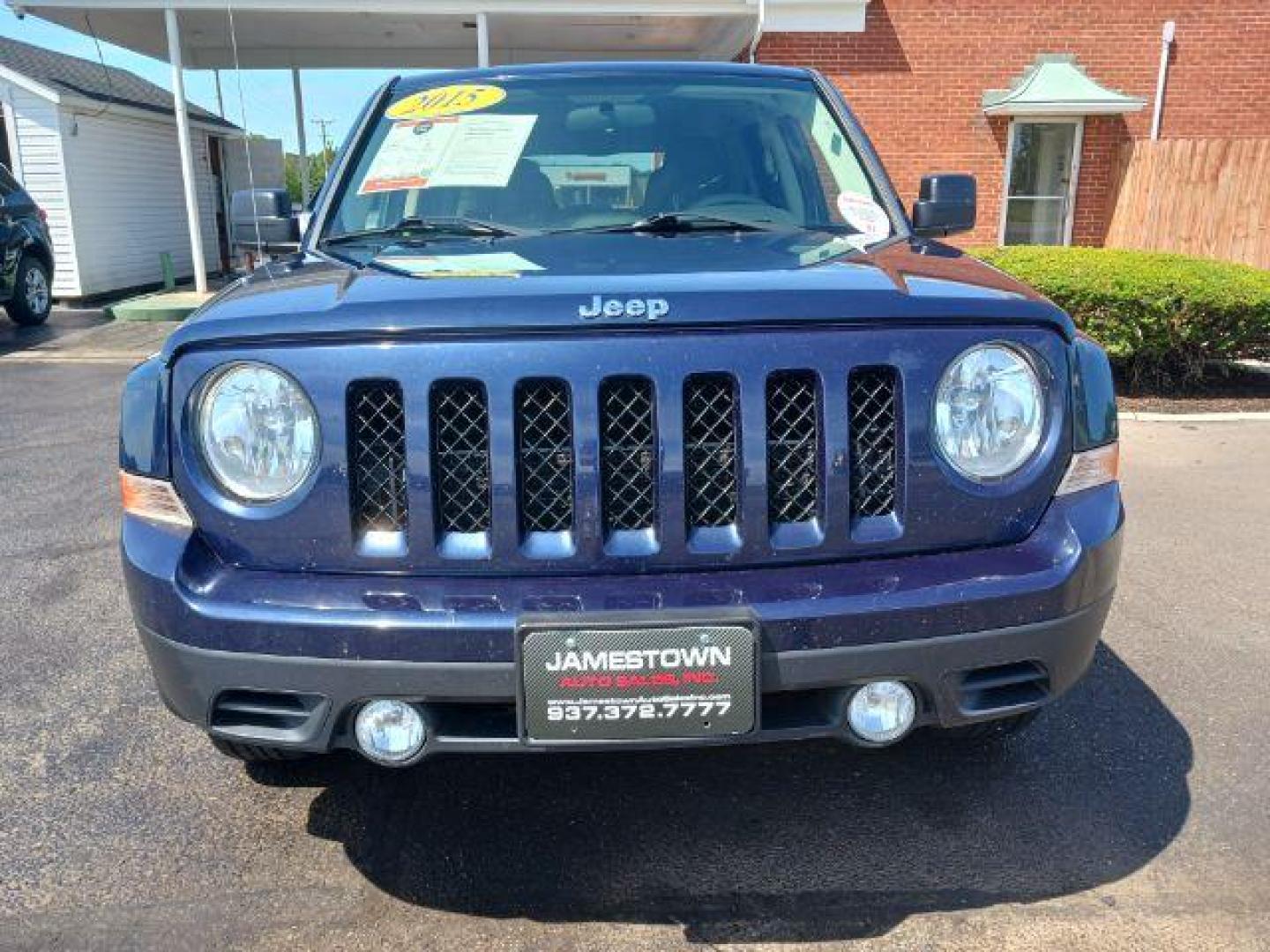 2015 Jeep Patriot Sport 2WD (1C4NJPBAXFD) with an 2.0L L4 DOHC 16V engine, located at 1865 W 2nd St., Xenia, OH, 45385, (937) 372-7777, 39.681259, -83.961945 - 2015 Jeep Patriot Sport 2WD - Photo#4