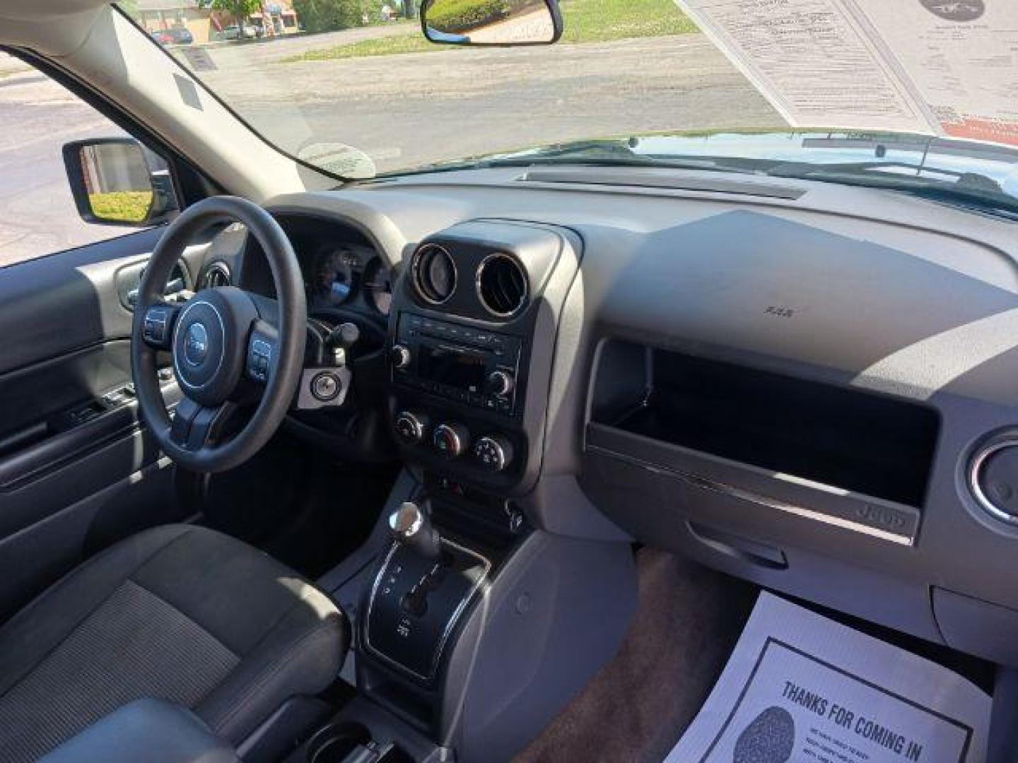 2015 Jeep Patriot Sport 2WD (1C4NJPBAXFD) with an 2.0L L4 DOHC 16V engine, located at 1865 W 2nd St., Xenia, OH, 45385, (937) 372-7777, 39.681259, -83.961945 - 2015 Jeep Patriot Sport 2WD - Photo#8