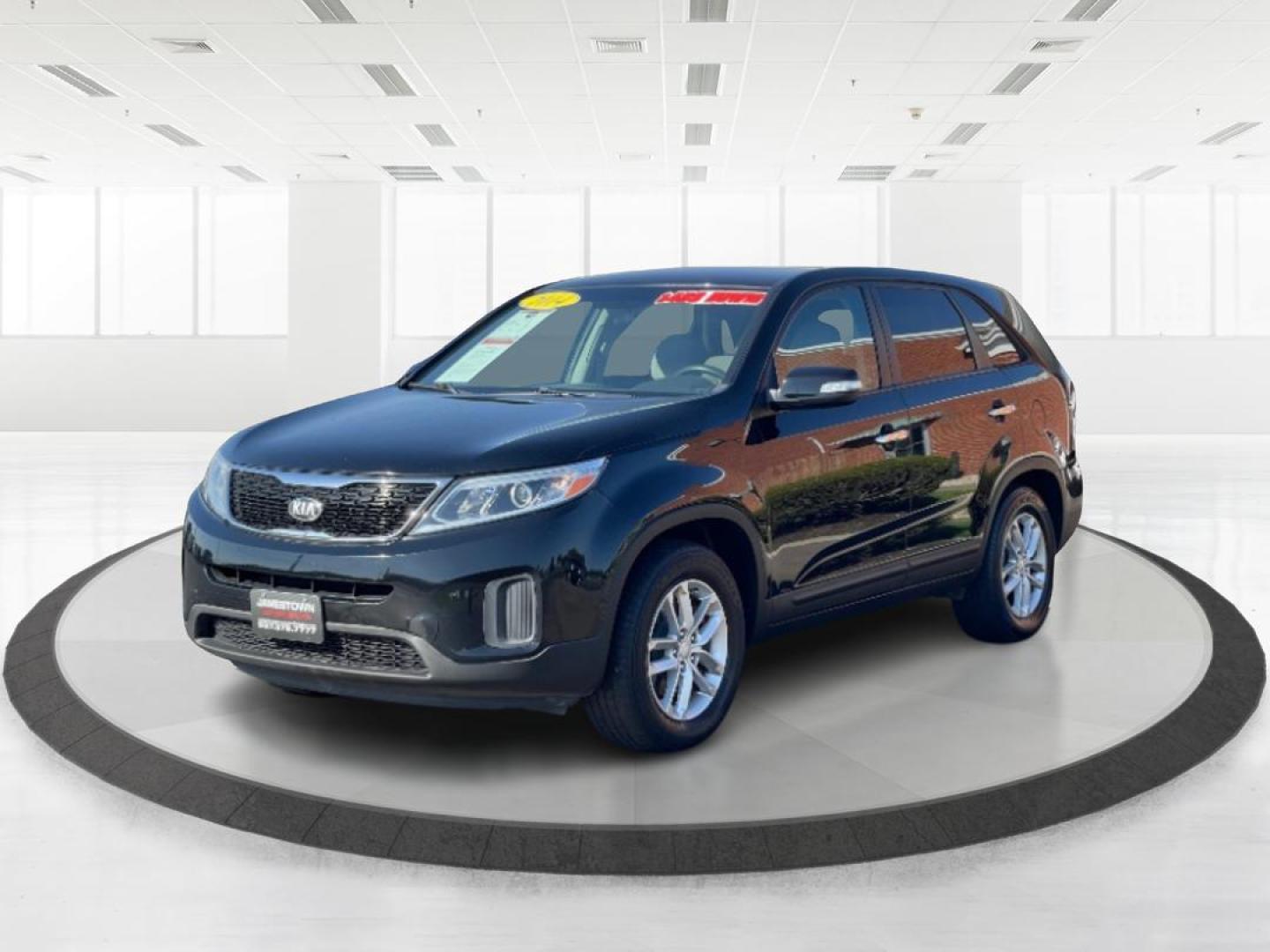 2014 Kia Sorento LX 2WD (5XYKT3A65EG) with an 2.4L L4 DOHC 16V engine, 6-Speed Automatic transmission, located at 1865 W 2nd St., Xenia, OH, 45385, (937) 372-7777, 39.681259, -83.961945 - 2014 Kia Sorento LX 2WD - Photo#18