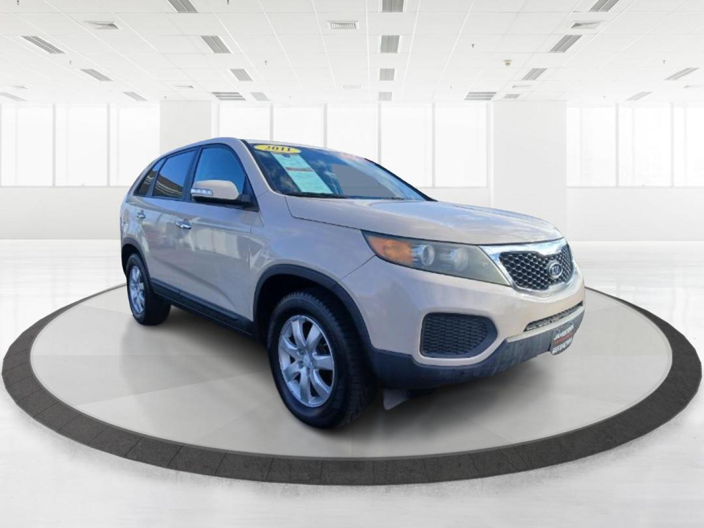 2011 Kia Sorento LX 2WD (5XYKT3A14BG) with an 2.4L L4 DOHC 16V engine, 6-Speed Automatic transmission, located at 1865 W 2nd St., Xenia, OH, 45385, (937) 372-7777, 39.681259, -83.961945 - 2011 Kia Sorento LX 2WD - Photo#13