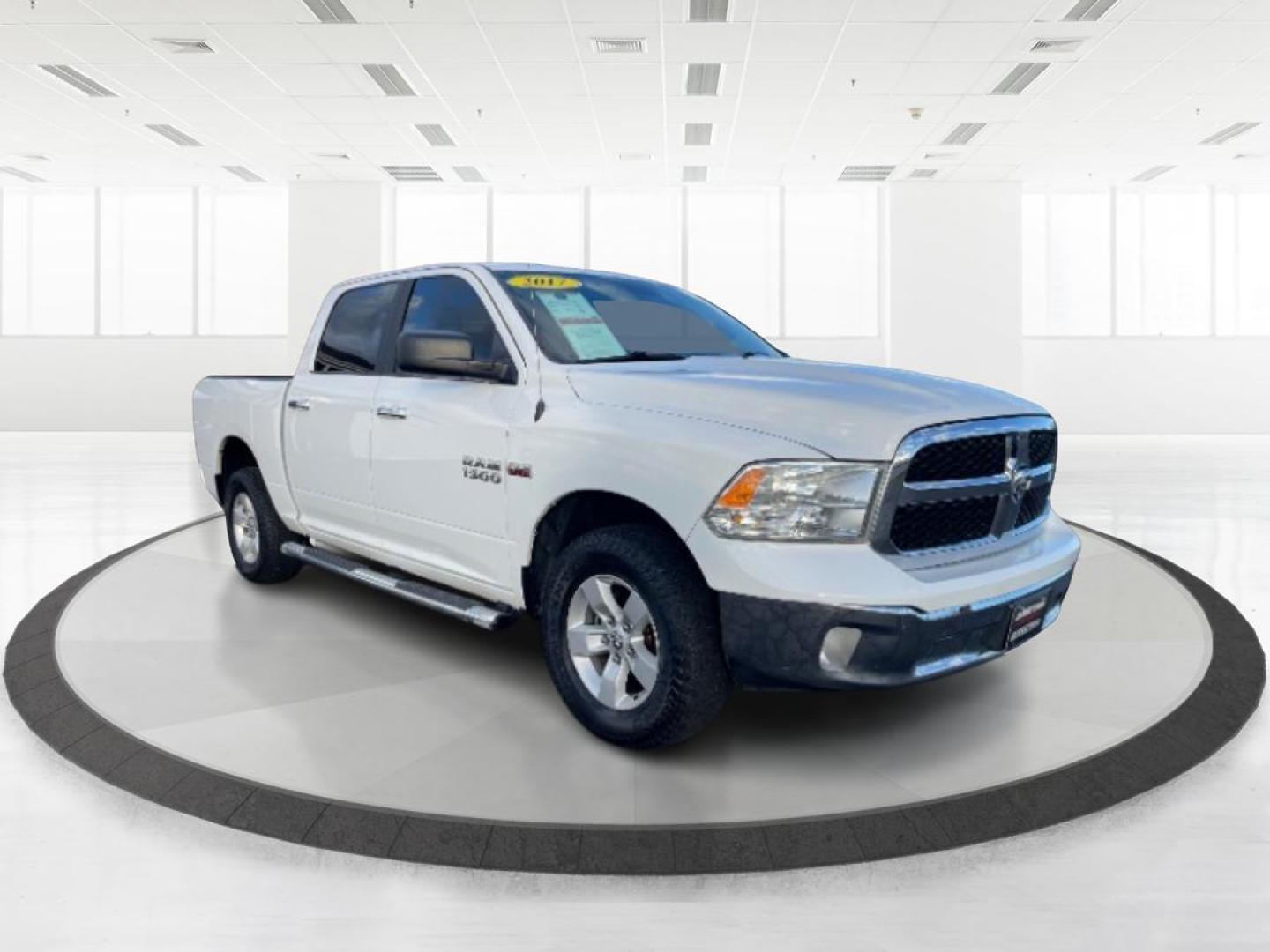 2017 RAM 1500 SLT Crew Cab SWB 4WD (1C6RR7LT7HS) with an 5.7L V8 OHV 16V engine, 8-Speed Automatic transmission, located at 1865 W 2nd St., Xenia, OH, 45385, (937) 372-7777, 39.681259, -83.961945 - 2017 RAM 1500 SLT Crew Cab SWB 4WD - Photo#12