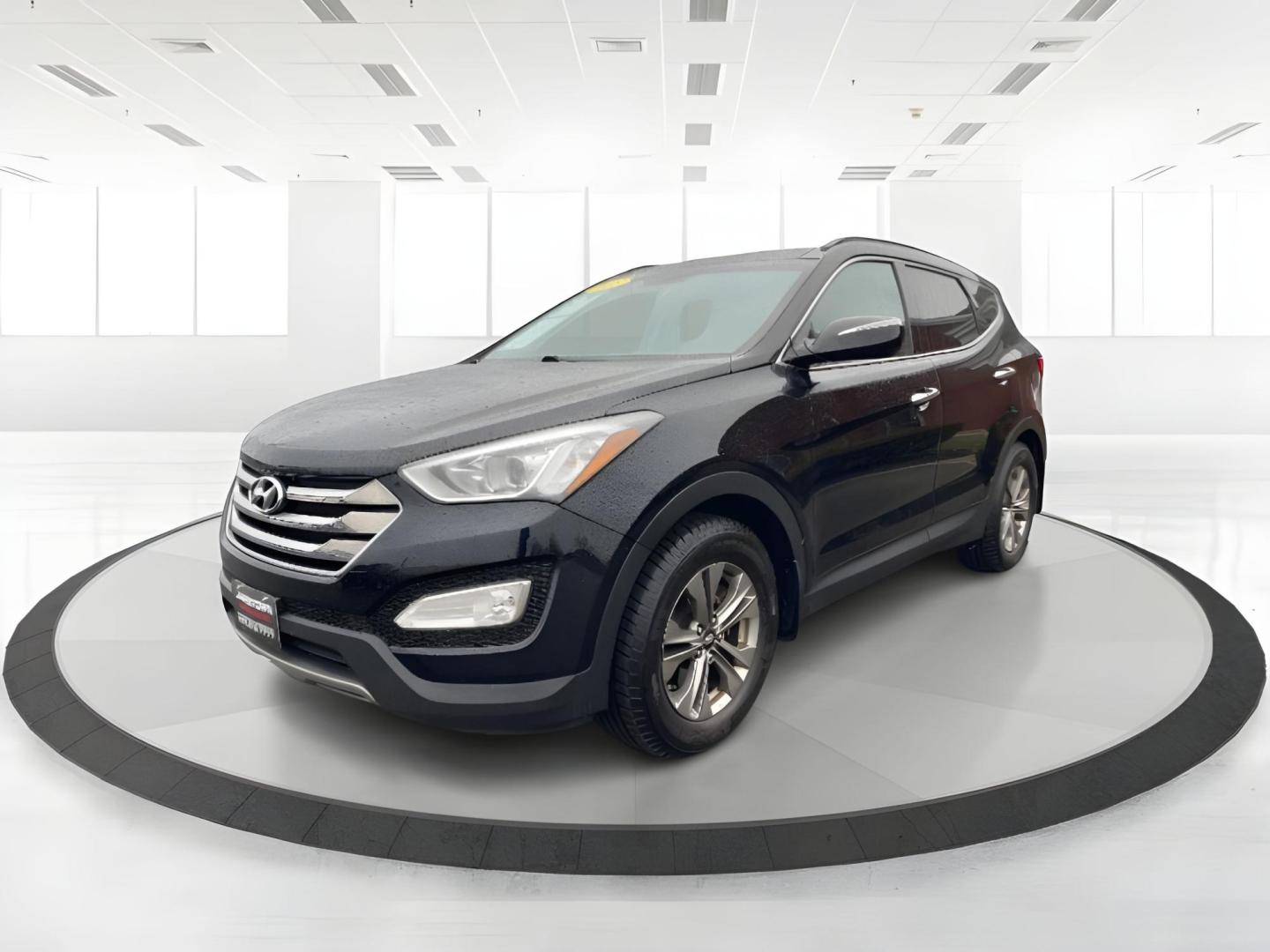 2015 Hyundai Santa Fe Sport 2.4 FWD (5XYZU3LBXFG) with an 2.4L L4 DOHC 16V engine, 6-Speed Automatic transmission, located at 1865 W 2nd St., Xenia, OH, 45385, (937) 372-7777, 39.681259, -83.961945 - 2015 Hyundai Santa Fe Sport 2.4 FWD - Photo#5