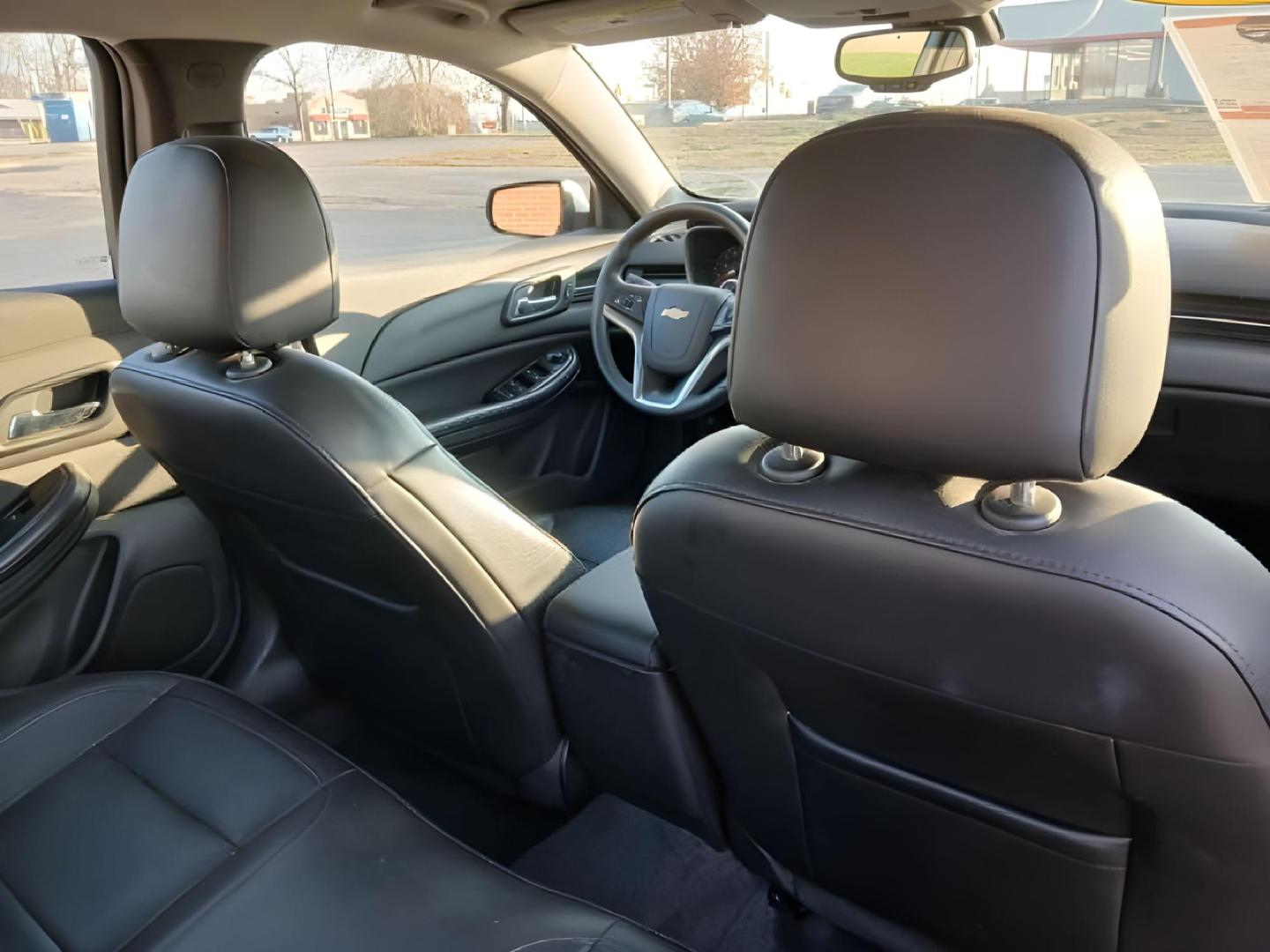 2016 Chevrolet Malibu Limited LTZ (1G11E5SA0GF) with an 2.5L L4 DOHC 16V engine, 6-Speed Automatic transmission, located at 1865 W 2nd St., Xenia, OH, 45385, (937) 372-7777, 39.681259, -83.961945 - 2016 Chevrolet Malibu Limited LTZ - Photo#23