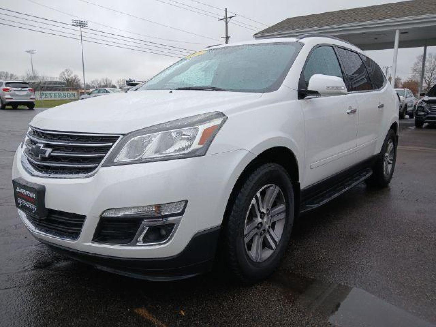 2017 Chevrolet Traverse 2LT AWD (1GNKVHKD2HJ) with an 3.6L V6 DOHC 24V engine, 6-Speed Automatic transmission, located at 1865 W 2nd St., Xenia, OH, 45385, (937) 372-7777, 39.681259, -83.961945 - Third Row - Photo#16