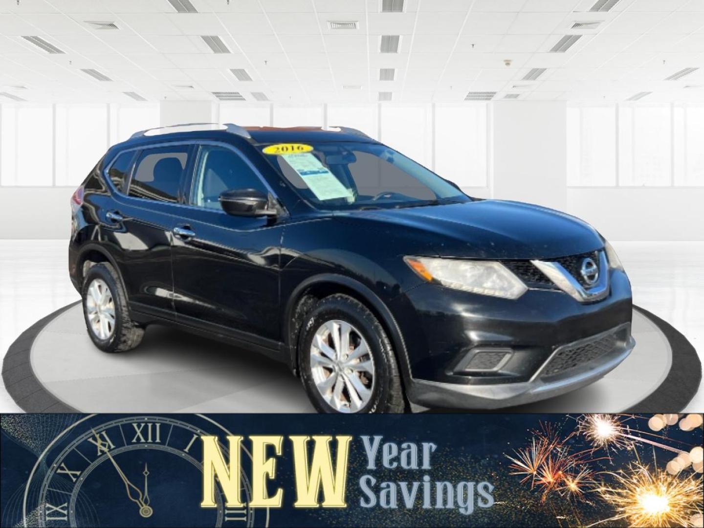 2016 Nissan Rogue SV 2WD (KNMAT2MT6GP) with an 2.5L L4 DOHC 16V engine, Continuously Variable Transmission transmission, located at 1865 W 2nd St., Xenia, OH, 45385, (937) 372-7777, 39.681259, -83.961945 - 2016 Nissan Rogue SV 2WD - Photo#0