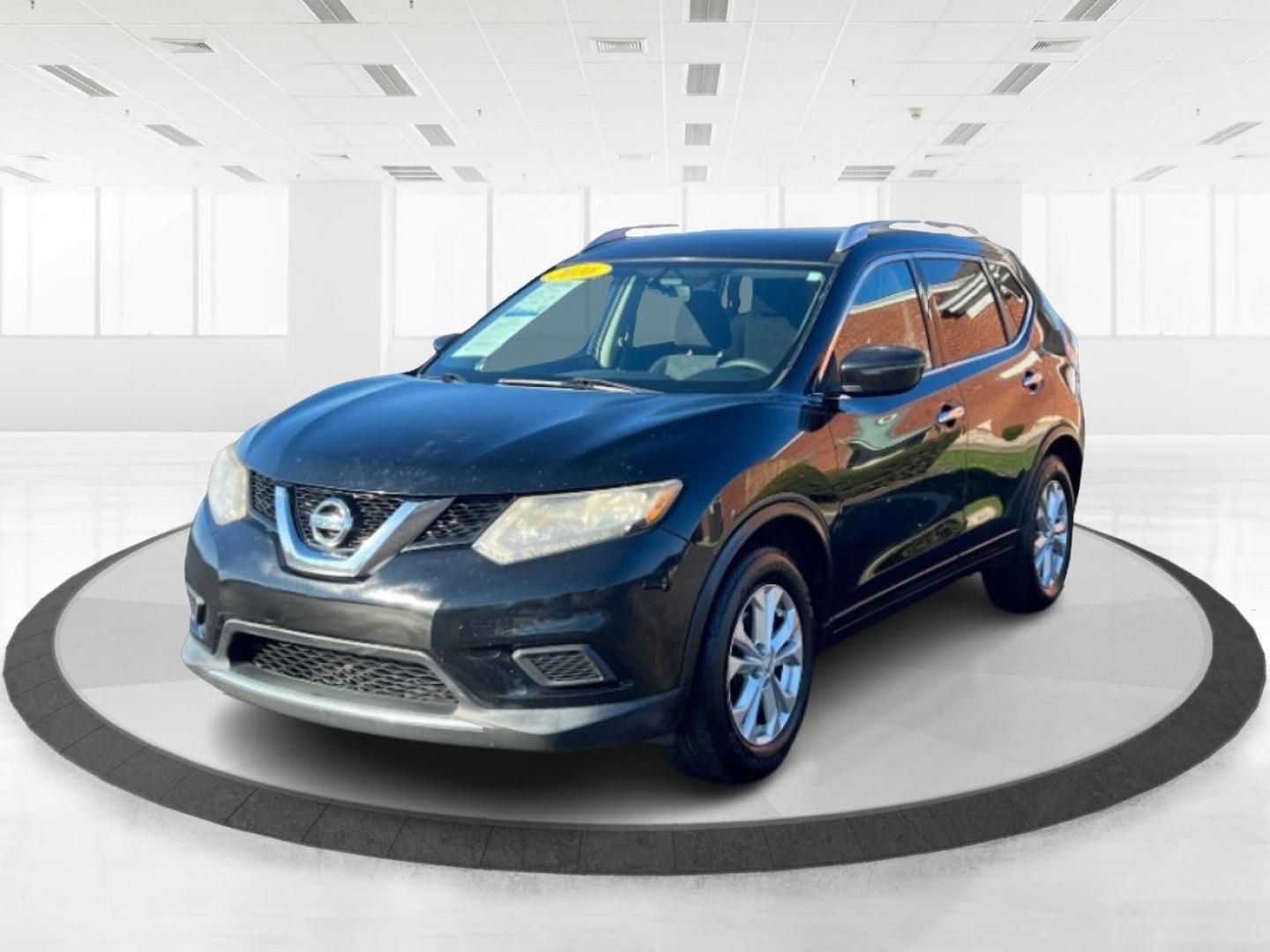 2016 Nissan Rogue SV 2WD (KNMAT2MT6GP) with an 2.5L L4 DOHC 16V engine, Continuously Variable Transmission transmission, located at 1865 W 2nd St., Xenia, OH, 45385, (937) 372-7777, 39.681259, -83.961945 - 2016 Nissan Rogue SV 2WD - Photo#4