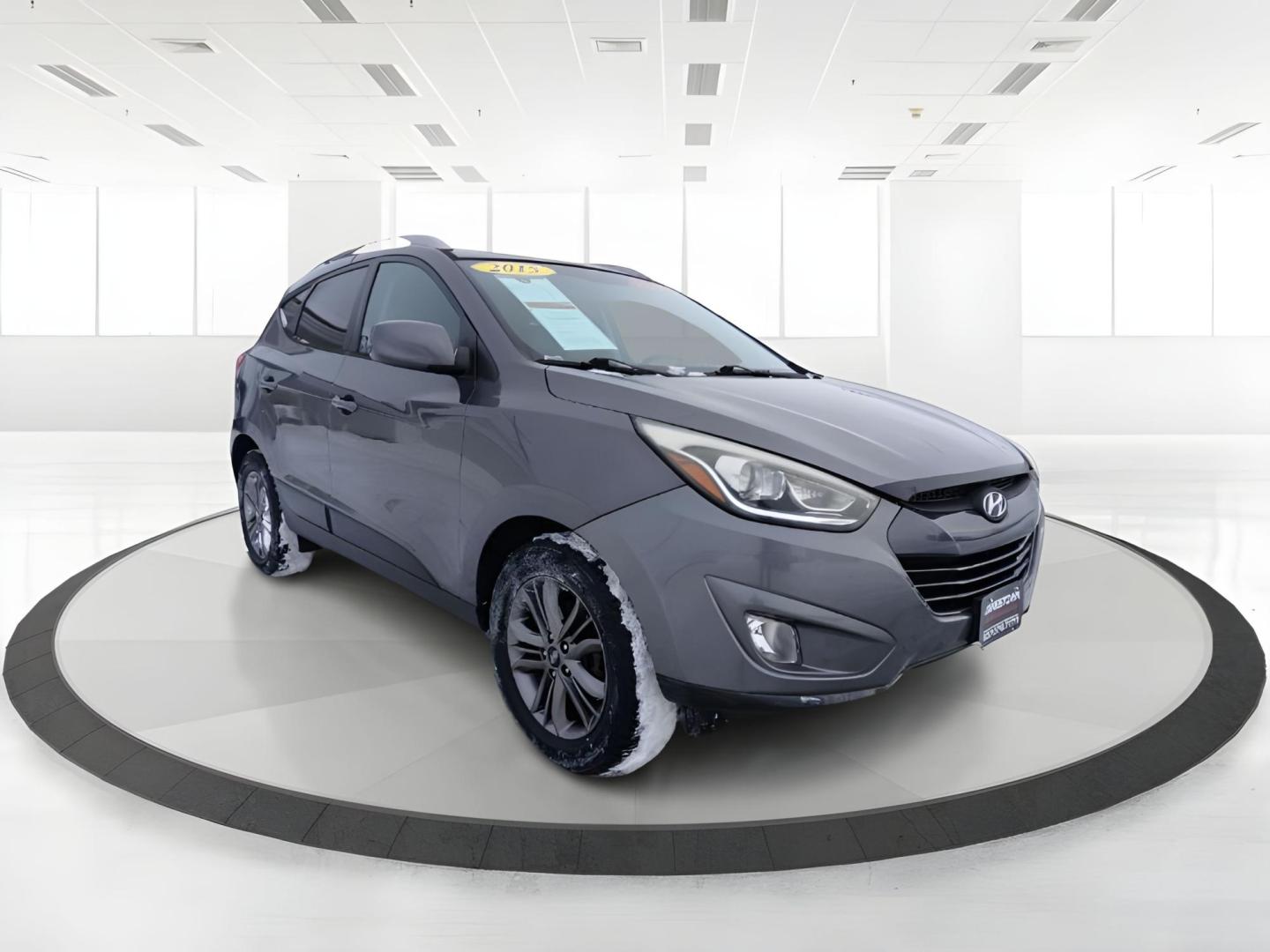 2015 Hyundai Tucson SE FWD (KM8JU3AGXFU) with an 2.4L L4 DOHC 16V engine, 6-Speed Automatic transmission, located at 1865 W 2nd St., Xenia, OH, 45385, (937) 372-7777, 39.681259, -83.961945 - 2015 Hyundai Tucson SE FWD - Photo#0