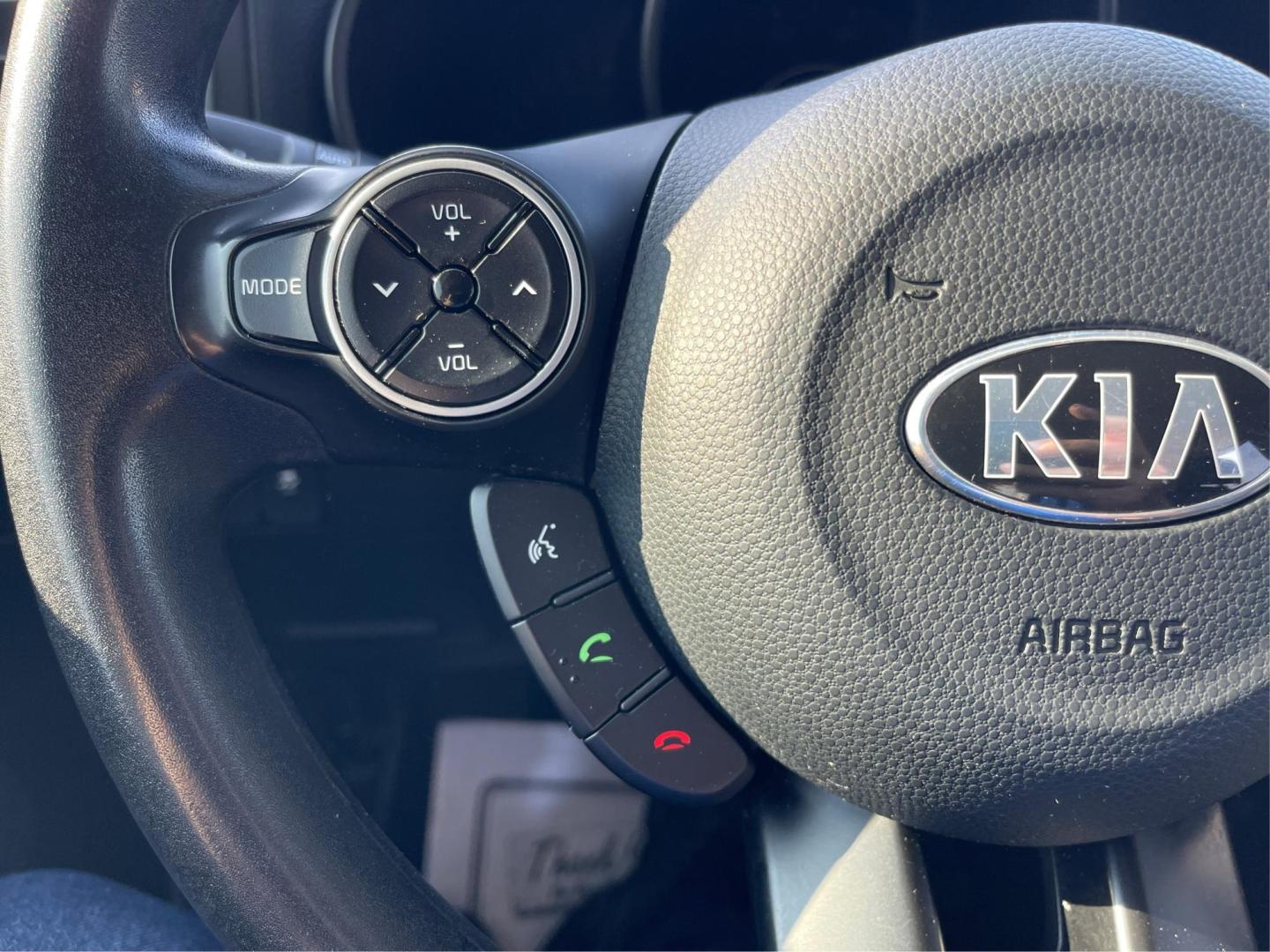 2017 Kia Soul + (KNDJP3A55H7) with an 2.0L L4 DOHC 16V engine, 6-Speed Automatic transmission, located at 1865 W 2nd St., Xenia, OH, 45385, (937) 372-7777, 39.681259, -83.961945 - 2017 Kia Soul + - Photo#15