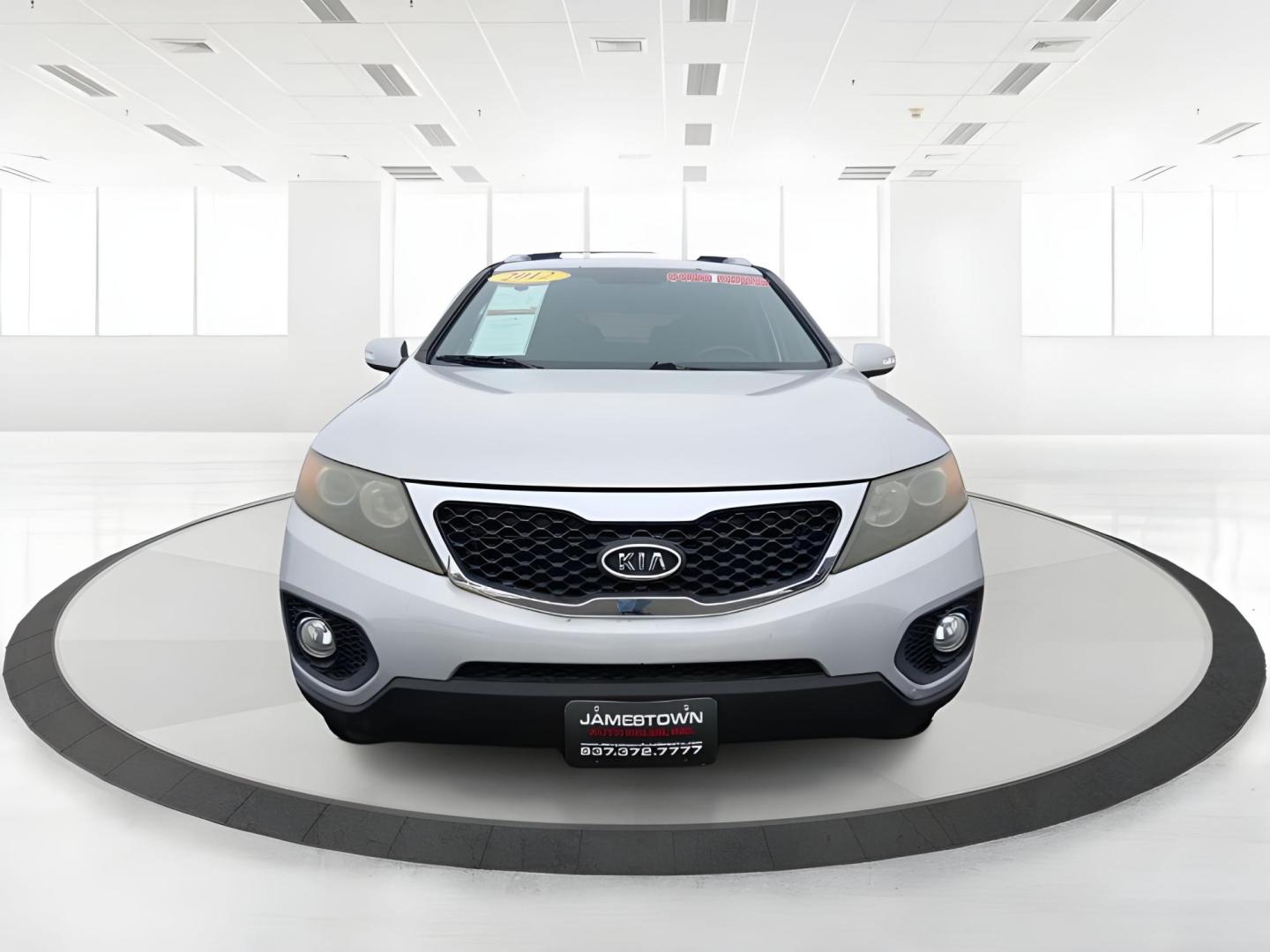 2012 Kia Sorento LX 2WD (5XYKT4A65CG) with an 2.4L L4 DOHC 16V engine, 6-Speed Automatic transmission, located at 1865 W 2nd St., Xenia, OH, 45385, (937) 372-7777, 39.681259, -83.961945 - 2012 Kia Sorento LX 2WD - Photo#17