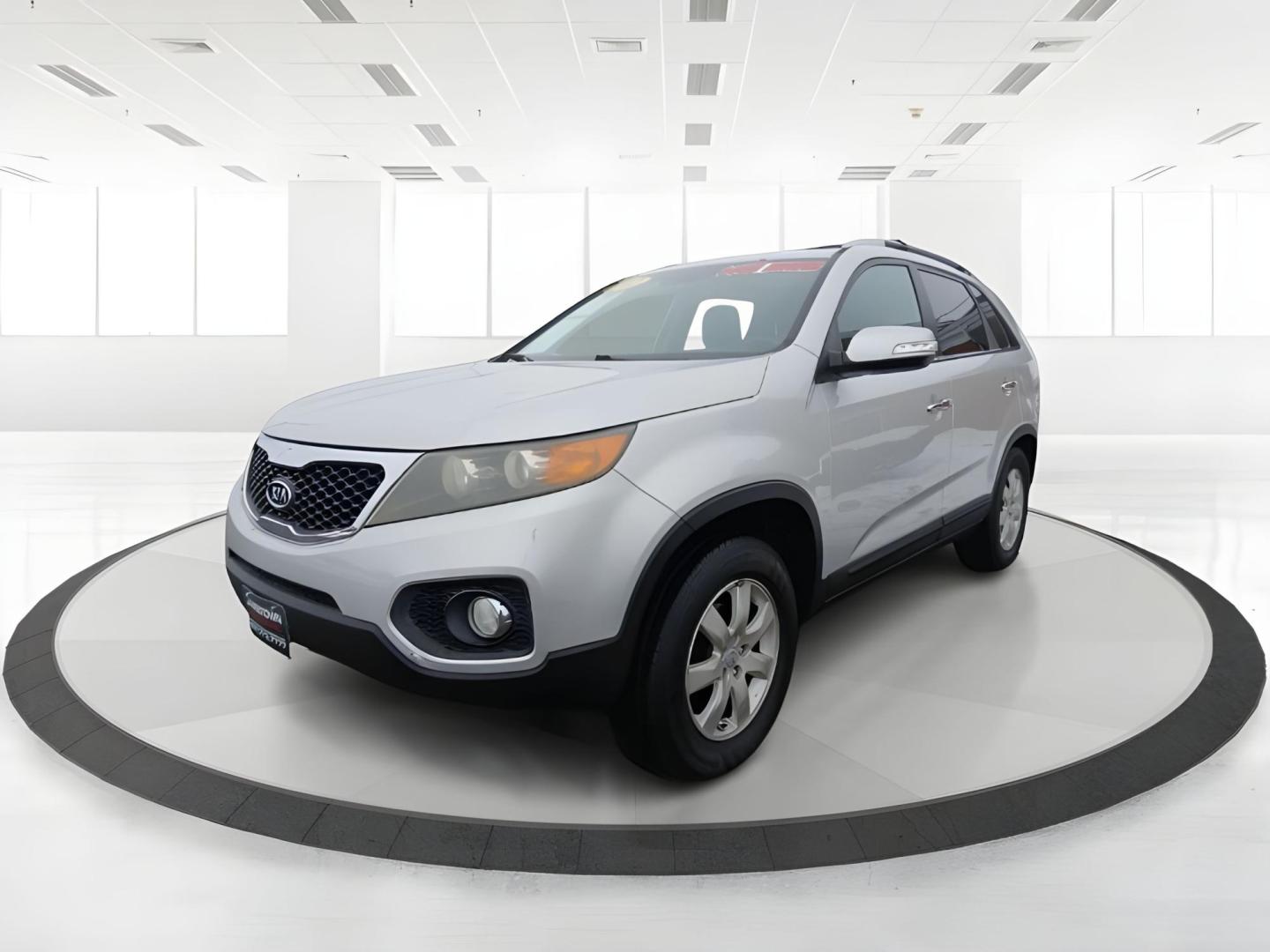 2012 Kia Sorento LX 2WD (5XYKT4A65CG) with an 2.4L L4 DOHC 16V engine, 6-Speed Automatic transmission, located at 1865 W 2nd St., Xenia, OH, 45385, (937) 372-7777, 39.681259, -83.961945 - 2012 Kia Sorento LX 2WD - Photo#18