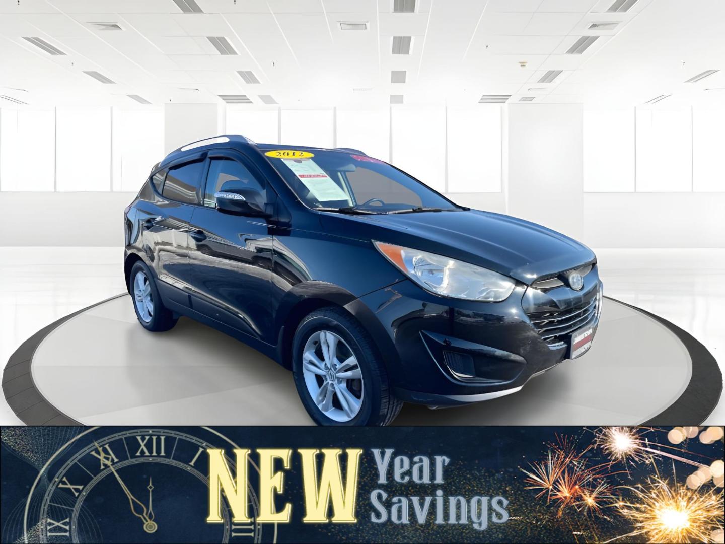 2012 Hyundai Tucson GLS AWD (KM8JUCAC7CU) with an 2.4L L4 DOHC 16V engine, 6-Speed Automatic transmission, located at 1865 W 2nd St., Xenia, OH, 45385, (937) 372-7777, 39.681259, -83.961945 - 2012 Hyundai Tucson GLS AWD - Photo#0