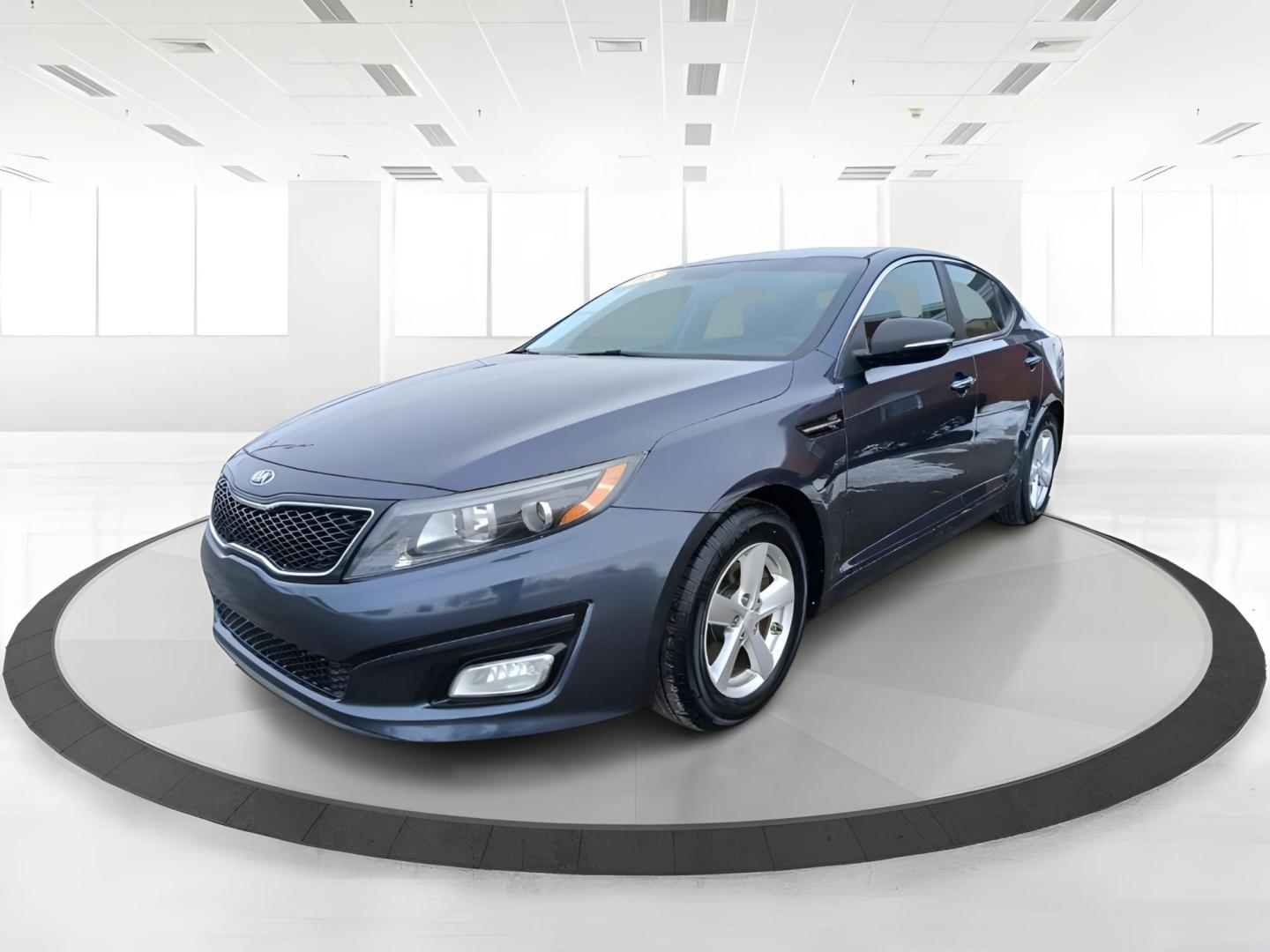 2015 Kia Optima LX (5XXGM4A71FG) with an 2.4L L4 DOHC 16V engine, 6-Speed Automatic transmission, located at 1865 W 2nd St., Xenia, OH, 45385, (937) 372-7777, 39.681259, -83.961945 - 2015 Kia Optima LX - Photo#18