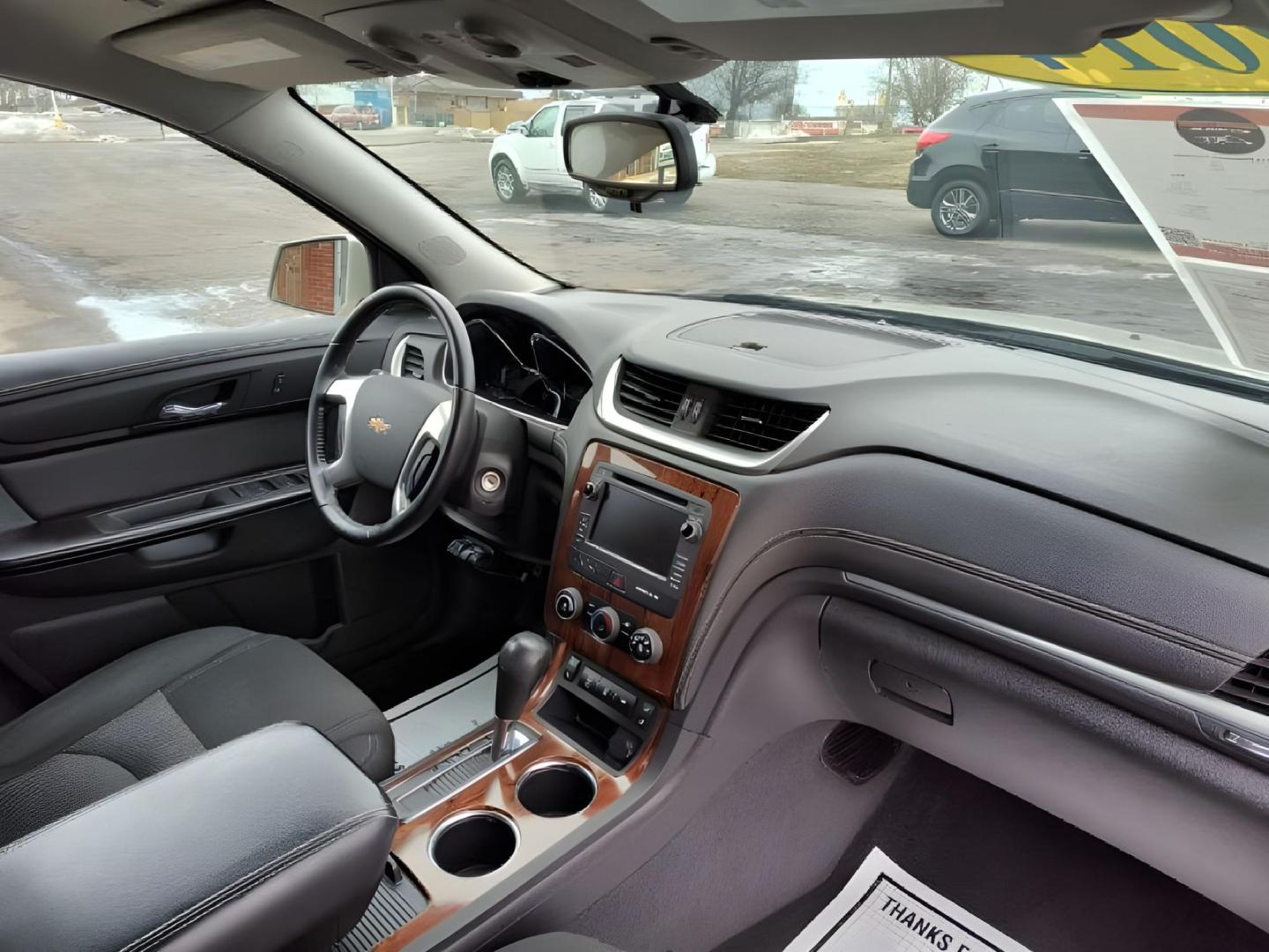 2014 Chevrolet Traverse LT (1GNKVGKD1EJ) with an Other engine, located at 1865 W 2nd St., Xenia, OH, 45385, (937) 372-7777, 39.681259, -83.961945 - 2014 Chevrolet Traverse LT - Photo#21