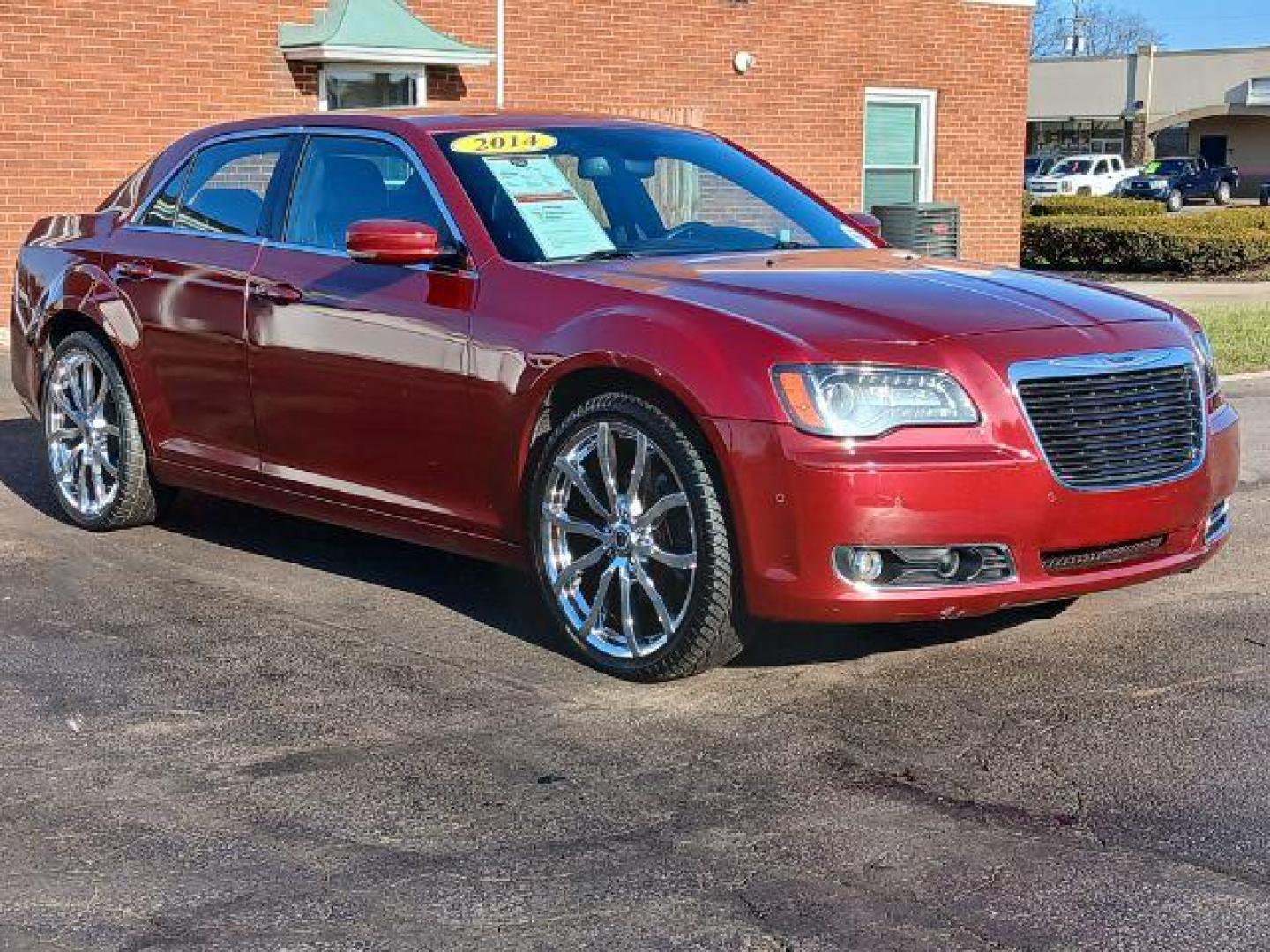 2014 Chrysler 300 S V6 AWD (2C3CCAGG0EH) with an 3.6L V6 DOHC 24V engine, 8-Speed Automatic transmission, located at 1865 W 2nd St., Xenia, OH, 45385, (937) 372-7777, 39.681259, -83.961945 - 2014 Chrysler 300 S V6 AWD - Photo#13