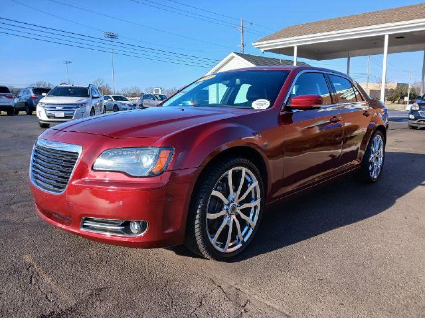 2014 Chrysler 300 S V6 AWD (2C3CCAGG0EH) with an 3.6L V6 DOHC 24V engine, 8-Speed Automatic transmission, located at 1865 W 2nd St., Xenia, OH, 45385, (937) 372-7777, 39.681259, -83.961945 - 2014 Chrysler 300 S V6 AWD - Photo#14