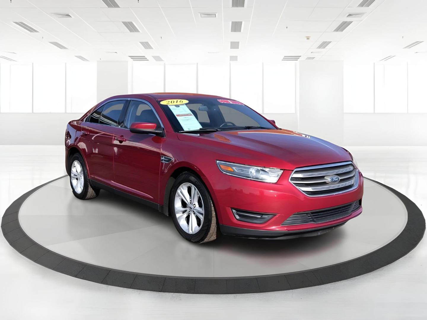 2016 Ford Taurus SEL FWD (1FAHP2E8XGG) with an 3.5L V6 DOHC 24V engine, 6-Speed Automatic transmission, located at 1865 W 2nd St., Xenia, OH, 45385, (937) 372-7777, 39.681259, -83.961945 - 2016 Ford Taurus SEL FWD - Photo#13