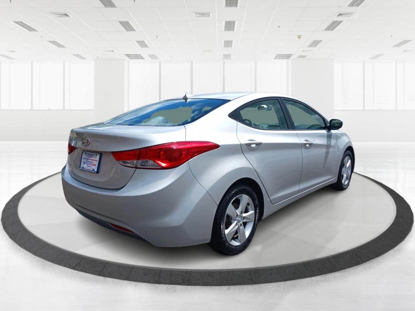 2011 Hyundai Elantra GLS A/T (KMHDH4AE8BU) with an 1.8L L4 DOHC 16V engine, 6-Speed Automatic transmission, located at 1865 W 2nd St., Xenia, OH, 45385, (937) 372-7777, 39.681259, -83.961945 - 2011 Hyundai Elantra GLS A/T - Photo#2