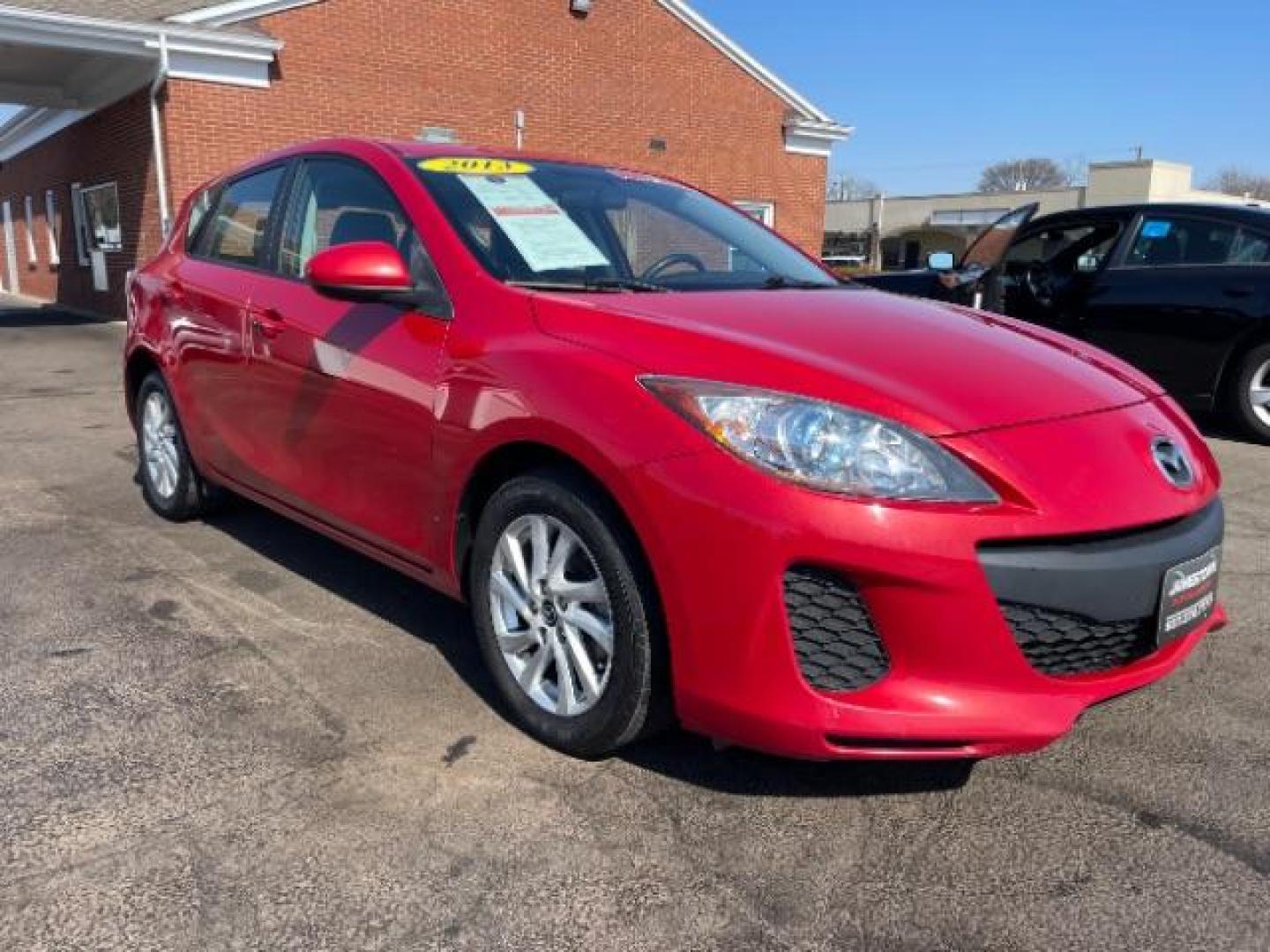 2013 Mazda MAZDA3 i Touring AT 5-Door (JM1BL1L78D1) with an 2.0L L4 DOHC 16V engine, 5-Speed Automatic transmission, located at 1865 W 2nd St., Xenia, OH, 45385, (937) 372-7777, 39.681259, -83.961945 - 2013 Mazda MAZDA3 i Touring AT 5-Door - Photo#1