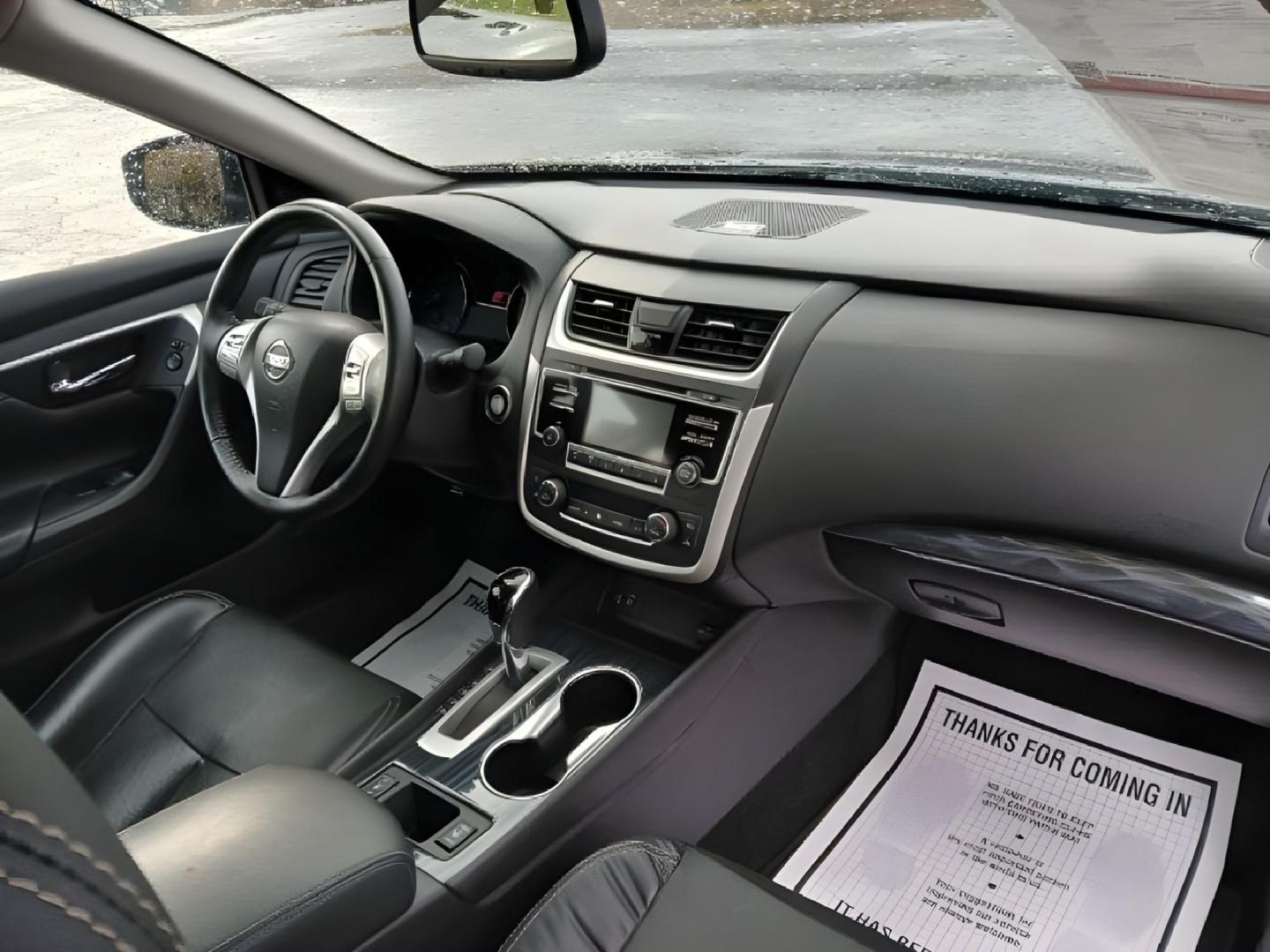 2016 Nissan Altima 2.5 SL (1N4AL3AP9GC) with an 2.5L L4 DOHC 16V engine, Continuously Variable Transmission transmission, located at 1865 W 2nd St., Xenia, OH, 45385, (937) 372-7777, 39.681259, -83.961945 - 2016 Nissan Altima 2.5 SL - Photo#20