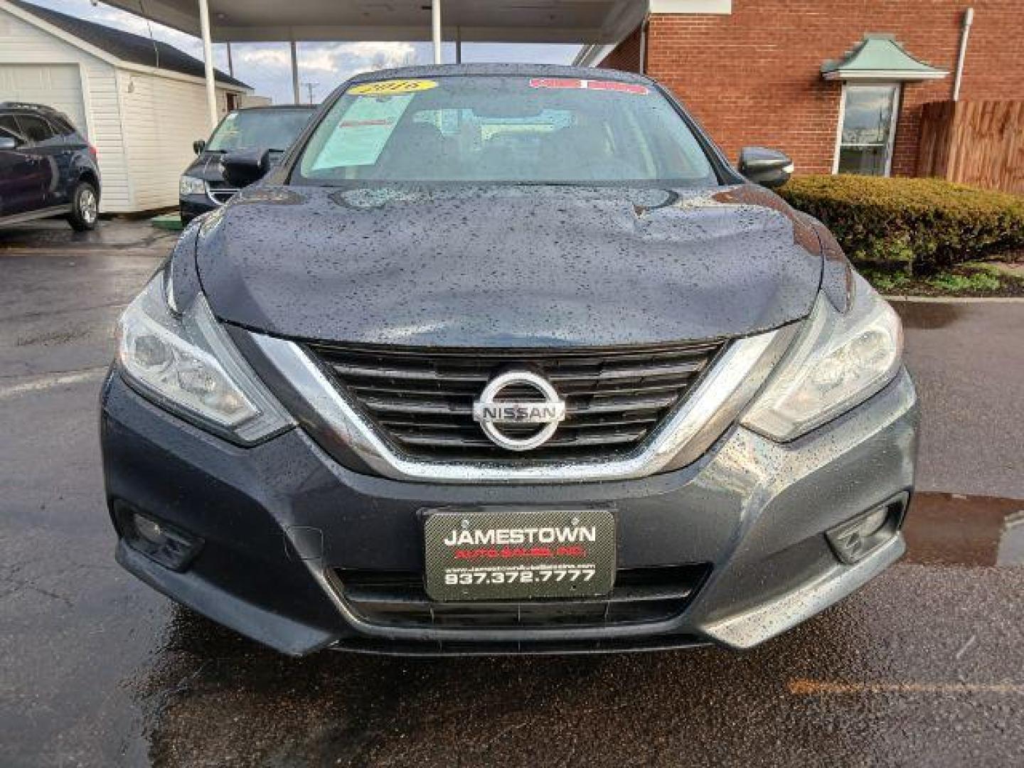 2016 Nissan Altima 2.5 SL (1N4AL3AP9GC) with an 2.5L L4 DOHC 16V engine, Continuously Variable Transmission transmission, located at 1865 W 2nd St., Xenia, OH, 45385, (937) 372-7777, 39.681259, -83.961945 - 2016 Nissan Altima 2.5 SL - Photo#3