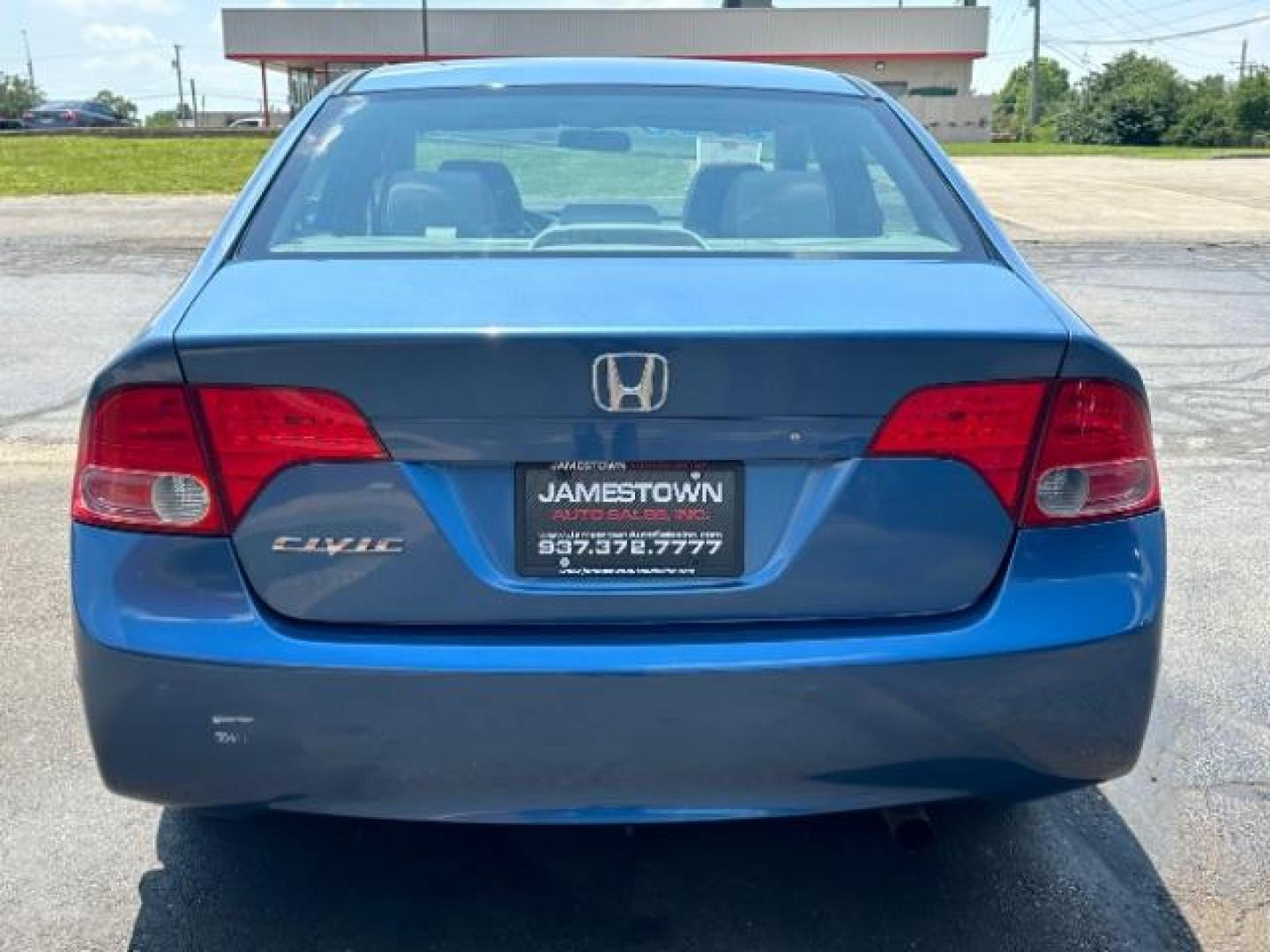 2006 Royal Blue Pearl Honda Civic EX Sedan AT (1HGFA16876L) with an 1.8L L4 SOHC 16V engine, 5-Speed Automatic transmission, located at 1865 W 2nd St., Xenia, OH, 45385, (937) 372-7777, 39.681259, -83.961945 - Photo#4