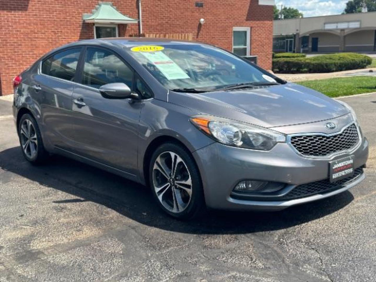 2016 Graphite Steel Kia Forte EX (KNAFX4A83G5) with an 2.0L L4 DOHC 16V engine, 6-Speed Automatic transmission, located at 1865 W 2nd St., Xenia, OH, 45385, (937) 372-7777, 39.681259, -83.961945 - Photo#0