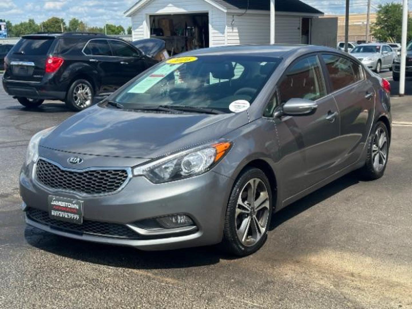 2016 Graphite Steel Kia Forte EX (KNAFX4A83G5) with an 2.0L L4 DOHC 16V engine, 6-Speed Automatic transmission, located at 1865 W 2nd St., Xenia, OH, 45385, (937) 372-7777, 39.681259, -83.961945 - Photo#2