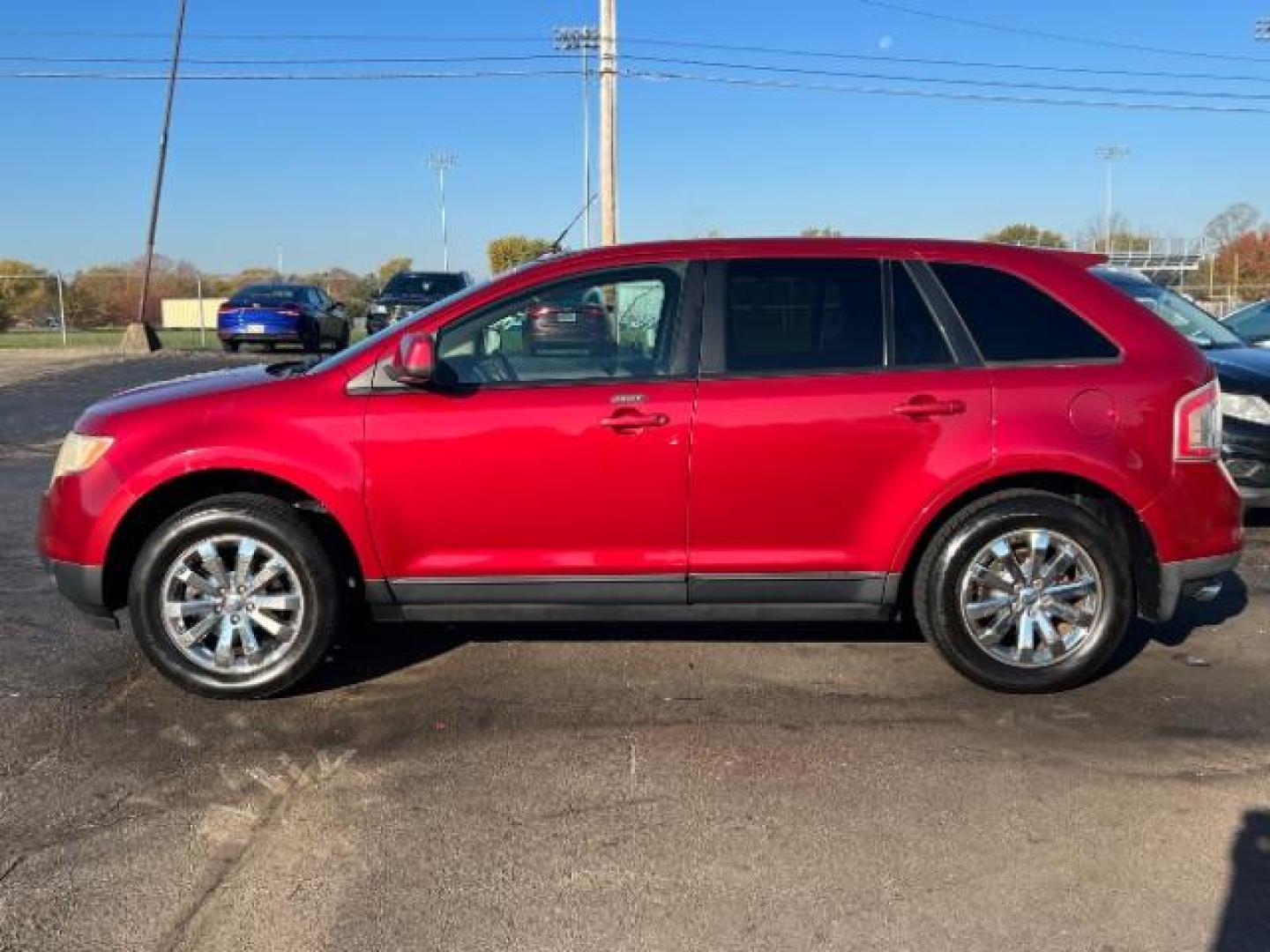 2007 Redfire Metallic Ford Edge SEL Plus AWD (2FMDK49C57B) with an 3.5L V6 DOHC 24V engine, 6-Speed Automatic transmission, located at 1865 W 2nd St., Xenia, OH, 45385, (937) 372-7777, 39.681259, -83.961945 - Photo#3