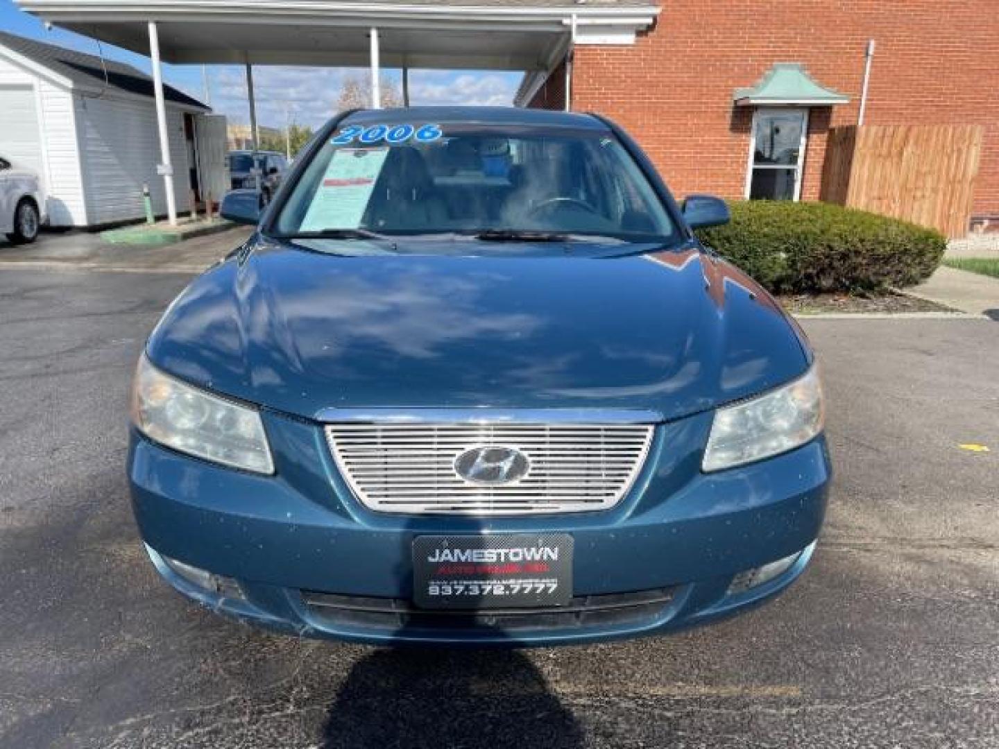 2006 Deepwater Blue Hyundai Sonata LX (5NPEU46F96H) with an 3.3L V6 DOHC 24V engine, 5-Speed Automatic transmission, located at 1865 W 2nd St., Xenia, OH, 45385, (937) 372-7777, 39.681259, -83.961945 - Photo#2