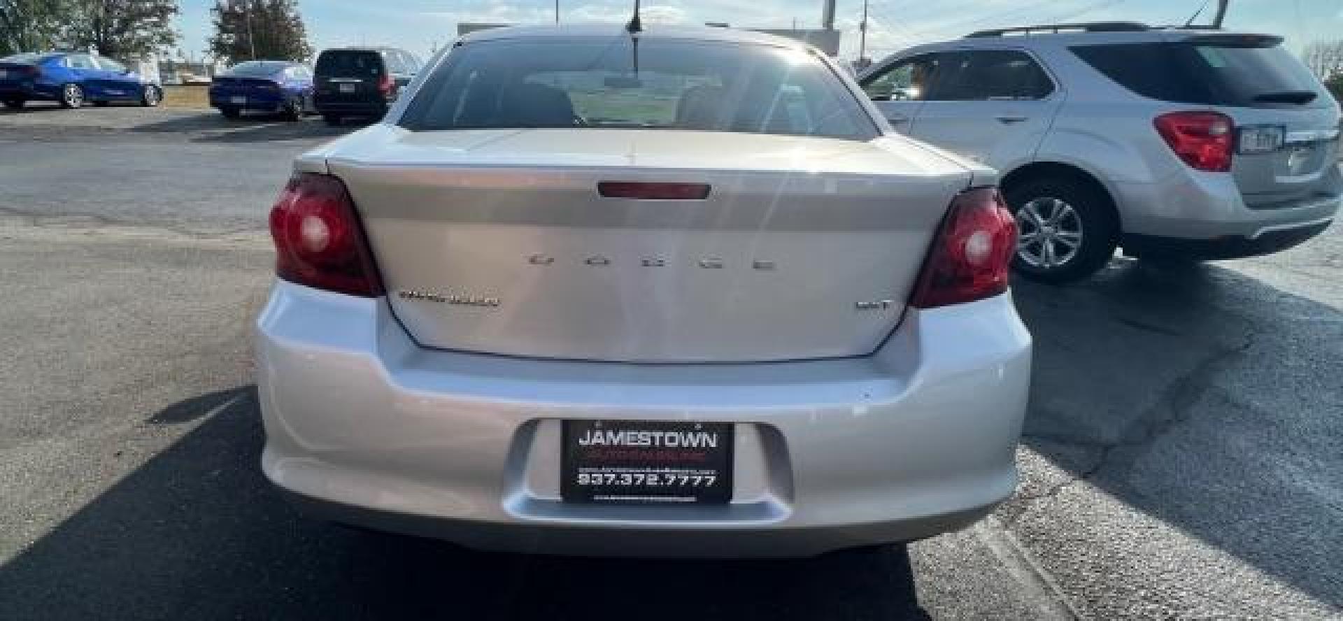 2012 Bright Silver Metallic Dodge Avenger SXT (1C3CDZCB5CN) with an 2.4L L4 DOHC 16V engine, 6-Speed Automatic transmission, located at 1865 W 2nd St., Xenia, OH, 45385, (937) 372-7777, 39.681259, -83.961945 - Photo#4