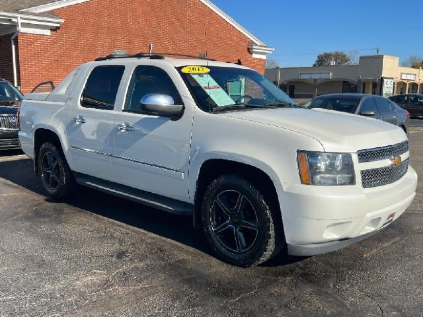 2012 Summit White Chevrolet Avalanche LTZ 4WD (3GNTKGE76CG) with an 5.3L V8 OHV 16V FFV engine, 4-Speed Automatic transmission, located at 1865 W 2nd St., Xenia, OH, 45385, (937) 372-7777, 39.681259, -83.961945 - Photo#0