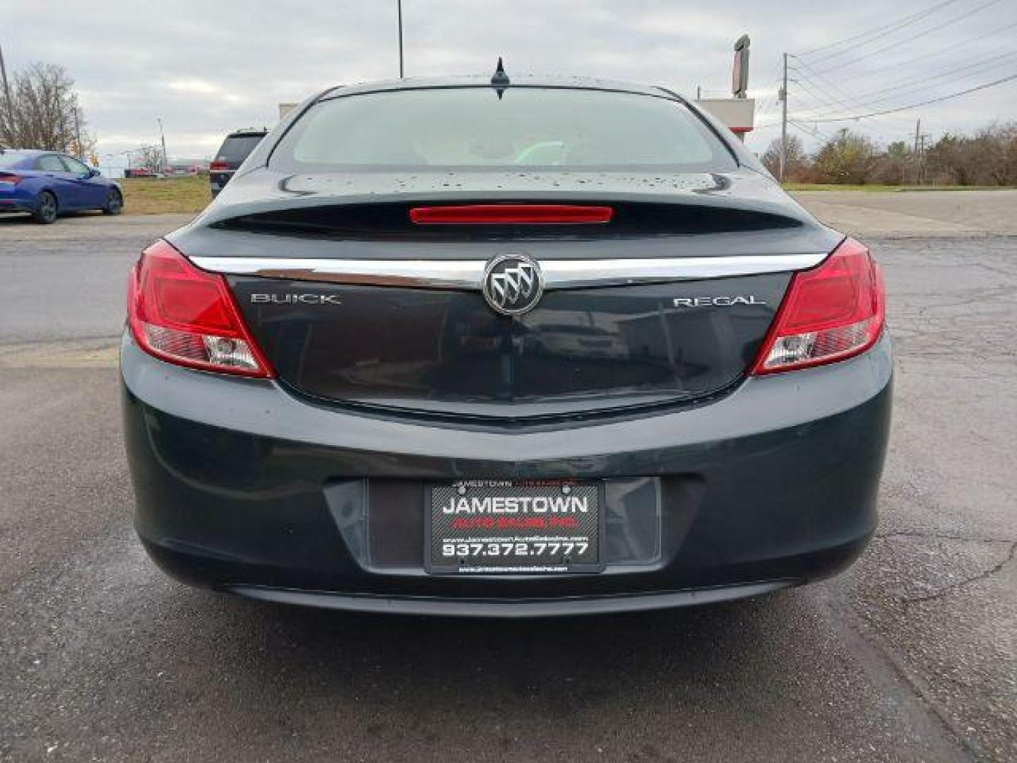 2013 Quicksilver Metallic Buick Regal Base (2G4GR5ER8D9) with an 2.4L L4 DOHC 16V engine, 6-Speed Automatic transmission, located at 1865 W 2nd St., Xenia, OH, 45385, (937) 372-7777, 39.681259, -83.961945 - Photo#5