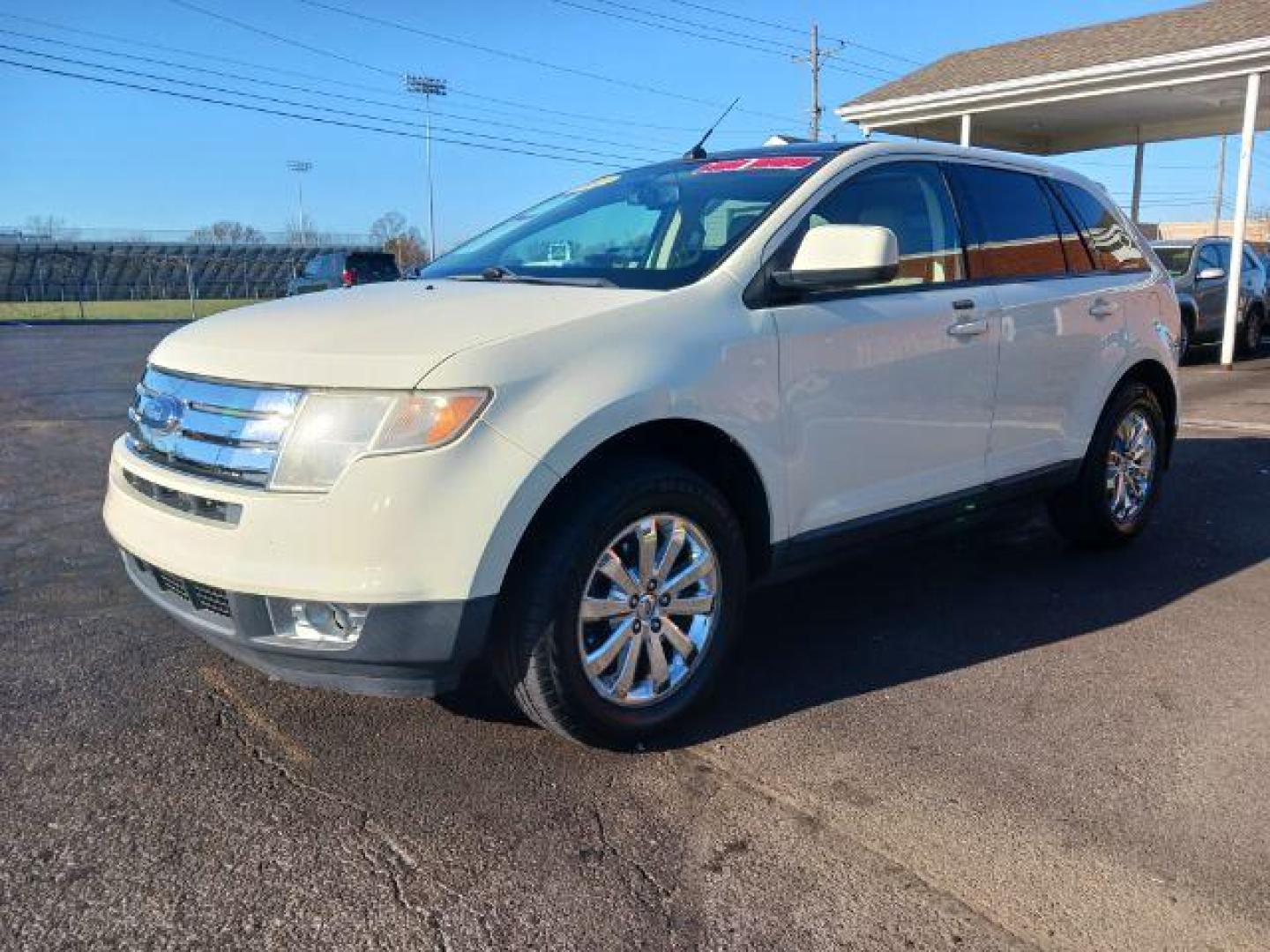 2007 White Ford Edge SEL Plus AWD (2FMDK49C27B) with an 3.5L V6 DOHC 24V engine, 6-Speed Automatic transmission, located at 1865 W 2nd St., Xenia, OH, 45385, (937) 372-7777, 39.681259, -83.961945 - Photo#2