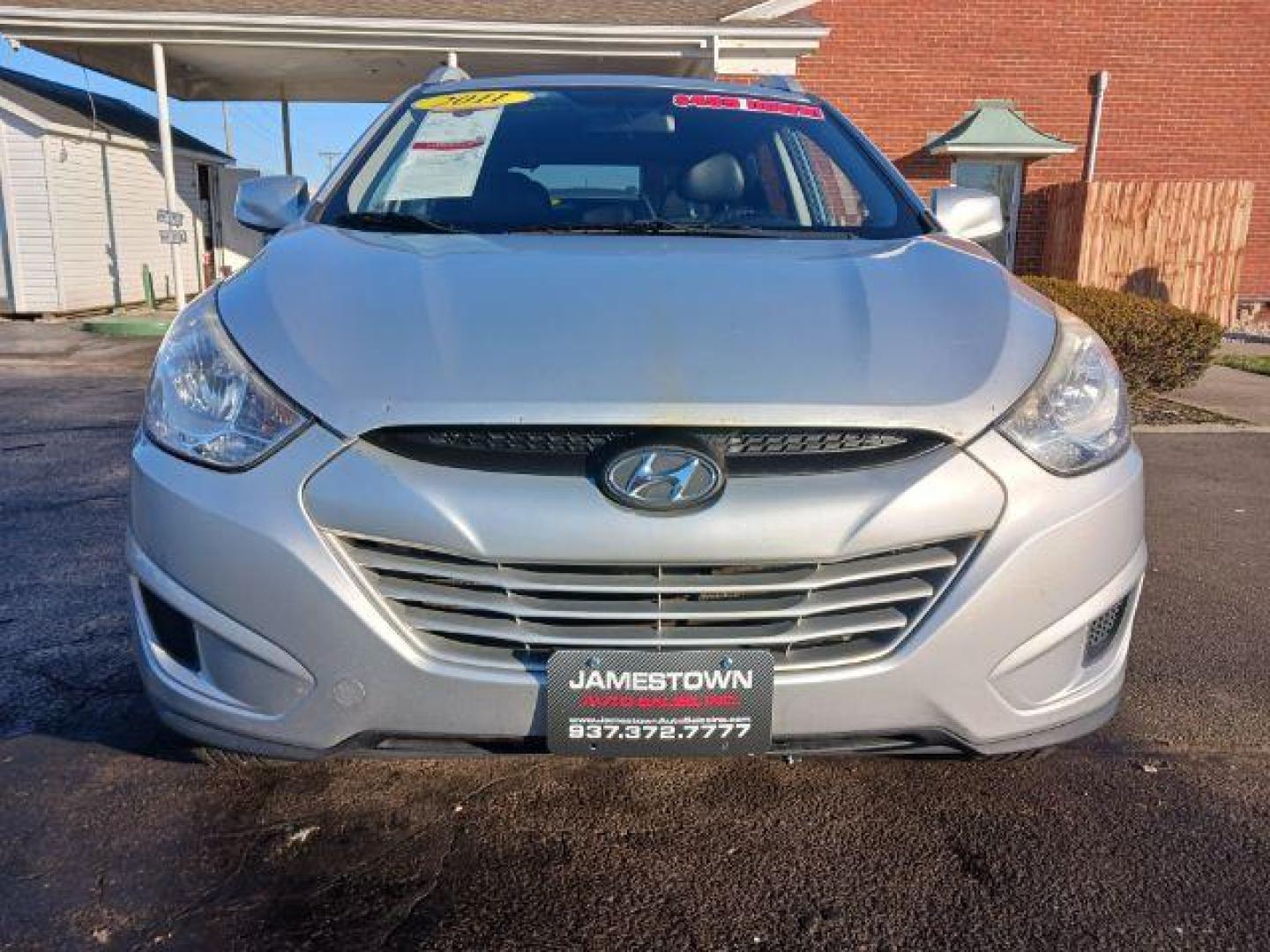 2011 Diamond Silver Metallic Hyundai Tucson GLS 2WD (KM8JU3ACXBU) with an 2.4L L4 DOHC 16V engine, 6-Speed Automatic transmission, located at 1865 W 2nd St., Xenia, OH, 45385, (937) 372-7777, 39.681259, -83.961945 - Photo#1