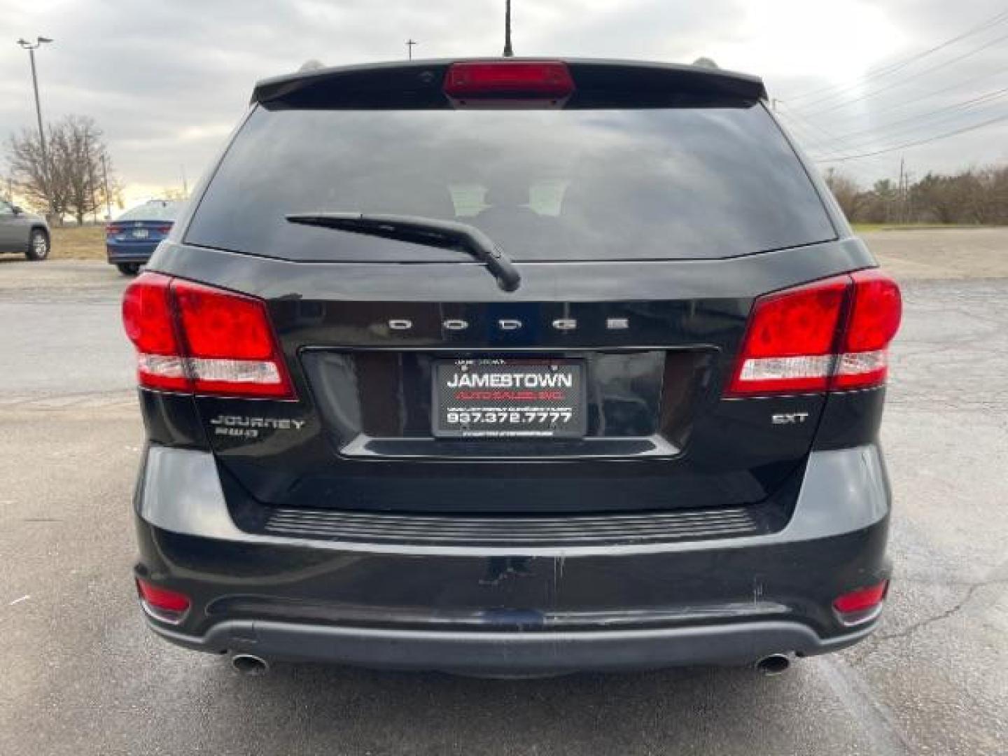 2012 Brilliant Black Crystal Pearl Dodge Journey SXT AWD (3C4PDDBG8CT) with an 3.6L V6 DOHC 24V engine, 6-Speed Automatic transmission, located at 1865 W 2nd St., Xenia, OH, 45385, (937) 372-7777, 39.681259, -83.961945 - Third Row - Photo#4