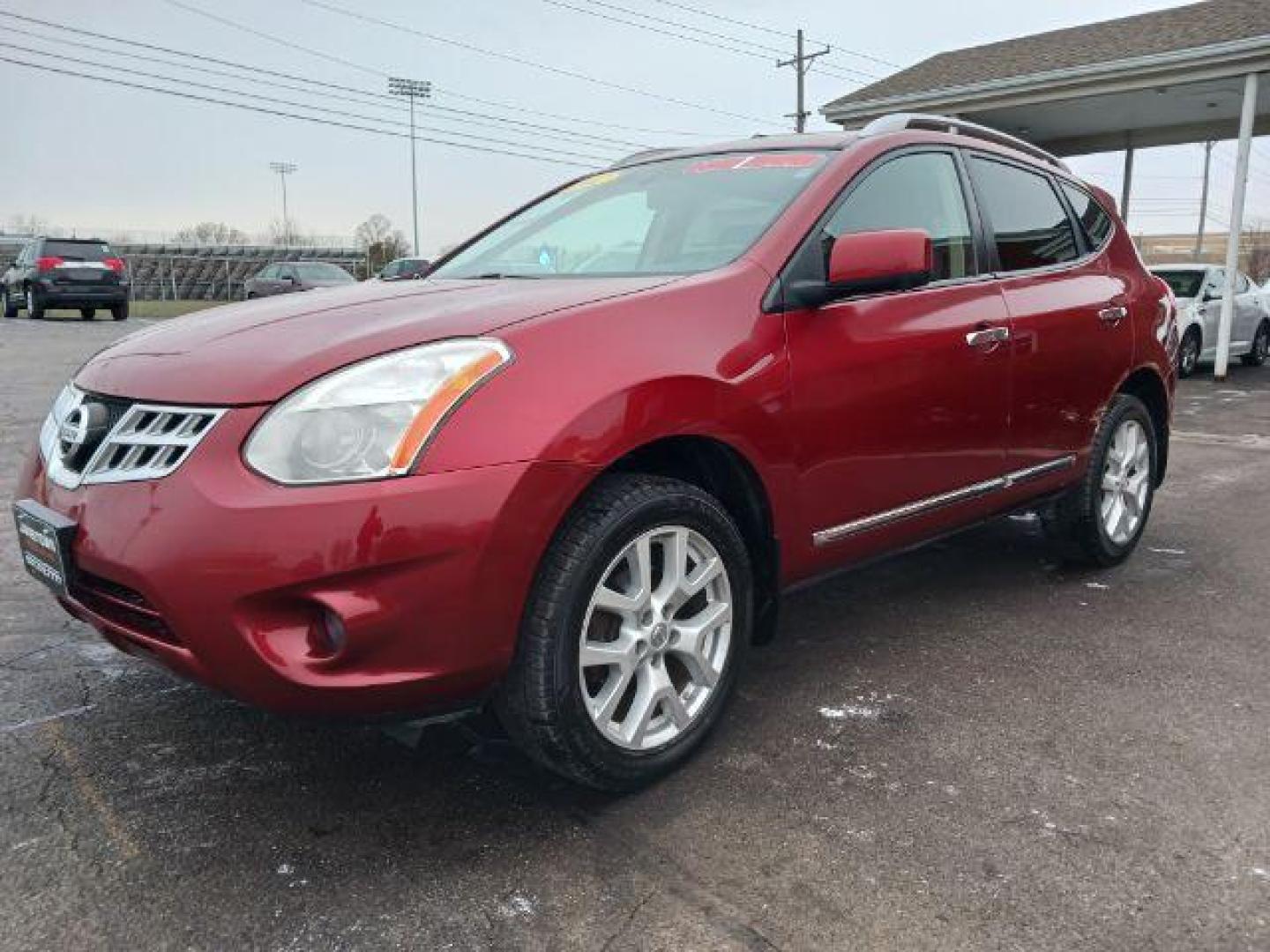 2012 Cayenne Red Pearl Nissan Rogue S AWD (JN8AS5MV8CW) with an 2.5L L4 DOHC 16V engine, Continuously Variable Transmission transmission, located at 1865 W 2nd St., Xenia, OH, 45385, (937) 372-7777, 39.681259, -83.961945 - Photo#2