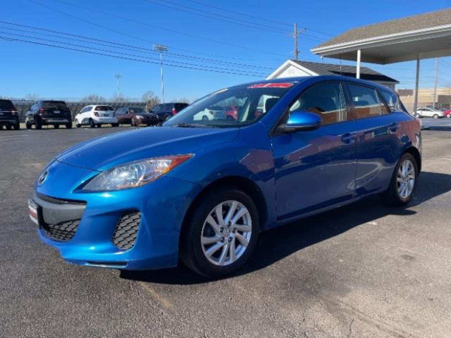 Used 2012 Mazda MAZDA3 i Touring with VIN JM1BL1L87C1620110 for sale in Xenia, OH