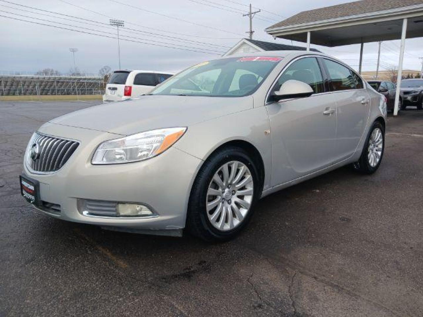 2011 Espresso Bronze Metallic Buick Regal CXL - 1XL (W04GN5EC5B1) with an 2.4L L4 DOHC 16V engine, 6-Speed Automatic transmission, located at 1865 W 2nd St., Xenia, OH, 45385, (937) 372-7777, 39.681259, -83.961945 - Photo#2