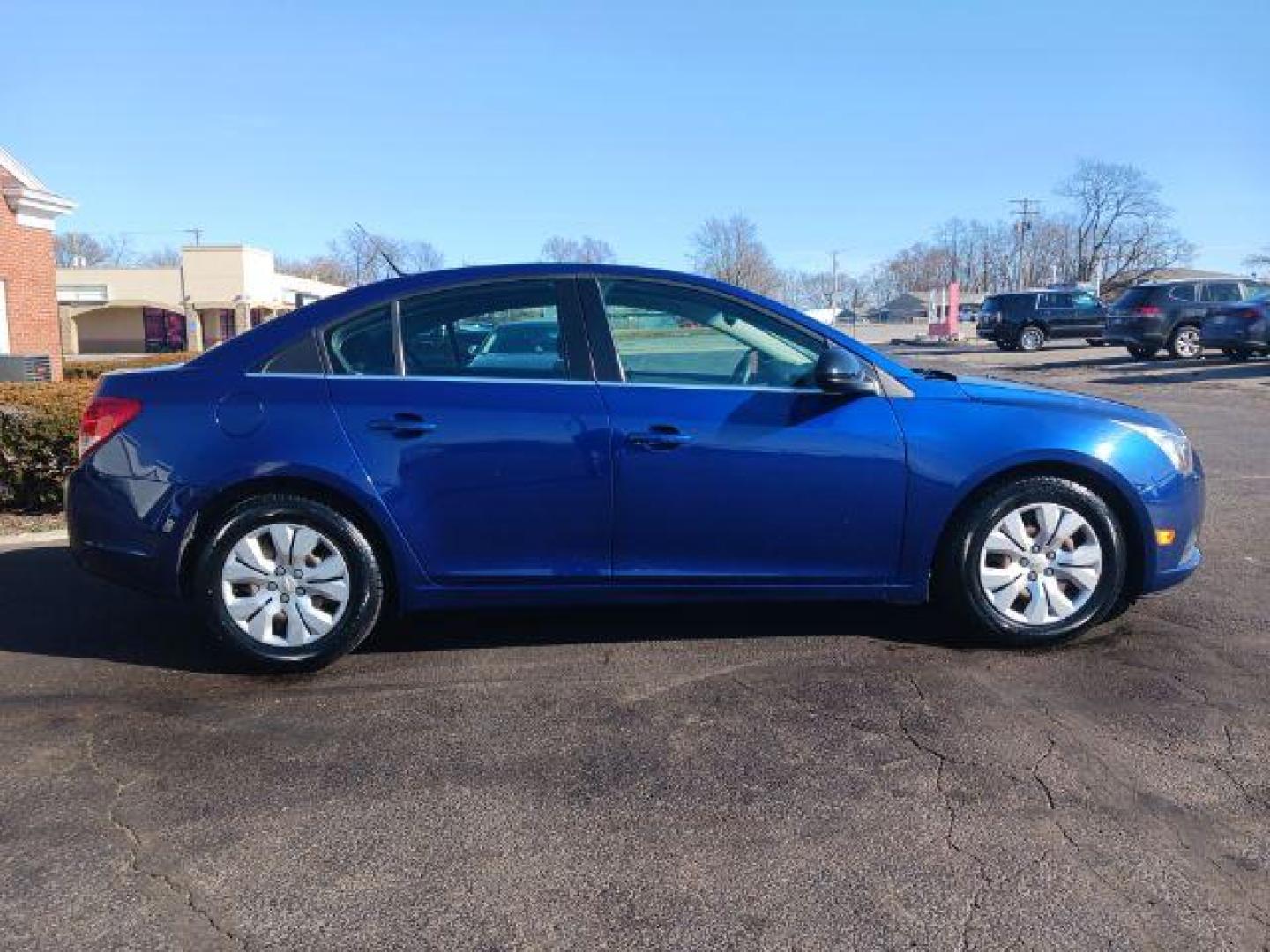 2012 Blue Topaz Metallic Chevrolet Cruze 2LS (1G1PC5SH1C7) with an 1.8L L4 DOHC 16V FFV engine, 6-Speed Automatic transmission, located at 1865 W 2nd St., Xenia, OH, 45385, (937) 372-7777, 39.681259, -83.961945 - Photo#4