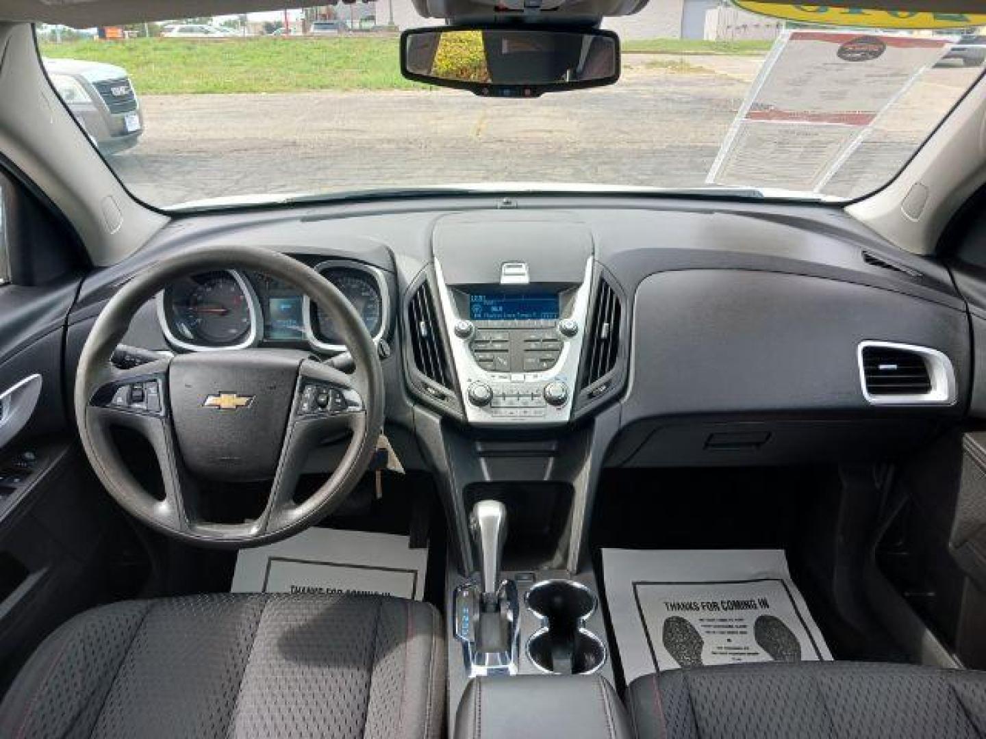 2015 Chevrolet Equinox LS 2WD (2GNALAEK4F1) with an 2.4L L4 DOHC 16V FFV engine, 6-Speed Automatic transmission, located at 1865 W 2nd St., Xenia, OH, 45385, (937) 372-7777, 39.681259, -83.961945 - 2015 Chevrolet Equinox LS 2WD - Photo#7