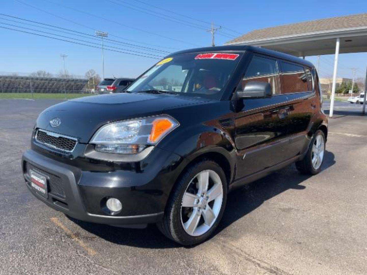 2010 Shadow Metallic Kia Soul Sport (KNDJT2A24A7) with an 2.0L L4 DOHC 16V engine, located at 1865 W 2nd St., Xenia, OH, 45385, (937) 372-7777, 39.681259, -83.961945 - Photo#1