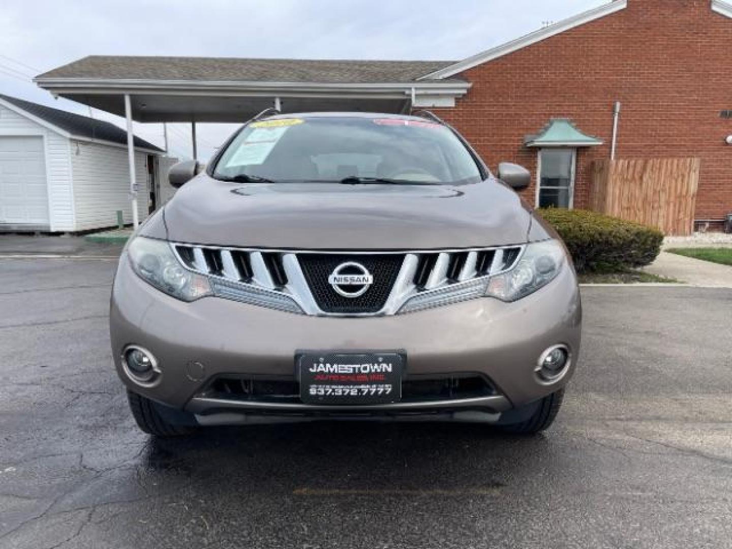 2010 Tinted Bronze Metallic Nissan Murano SL (JN8AZ1MU0AW) with an 3.5L V6 DOHC 24V engine, Continuously Variable Transmission transmission, located at 1865 W 2nd St., Xenia, OH, 45385, (937) 372-7777, 39.681259, -83.961945 - Photo#4