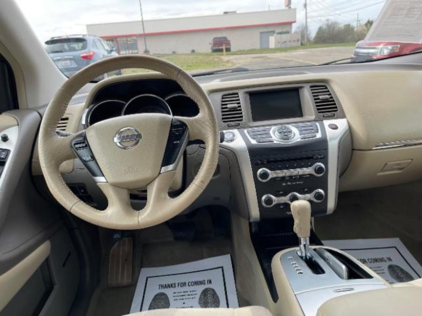 2010 Tinted Bronze Metallic Nissan Murano SL (JN8AZ1MU0AW) with an 3.5L V6 DOHC 24V engine, Continuously Variable Transmission transmission, located at 1865 W 2nd St., Xenia, OH, 45385, (937) 372-7777, 39.681259, -83.961945 - Photo#7