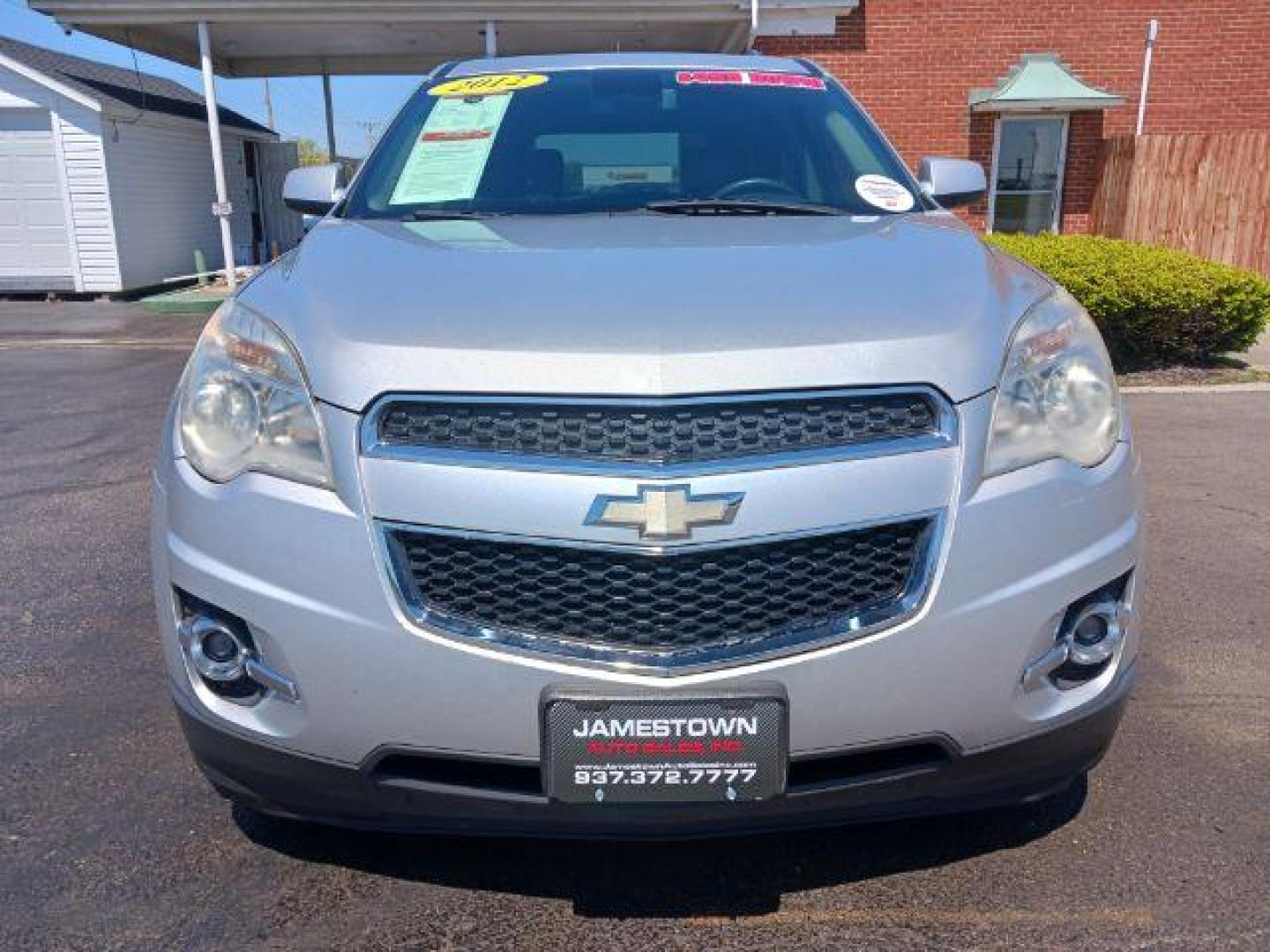 2012 Silver Ice Metallic Chevrolet Equinox 2LT 2WD (2GNALPEK4C1) with an 2.4L L4 DOHC 16V engine, 6-Speed Automatic transmission, located at 1865 W 2nd St., Xenia, OH, 45385, (937) 372-7777, 39.681259, -83.961945 - Photo#4