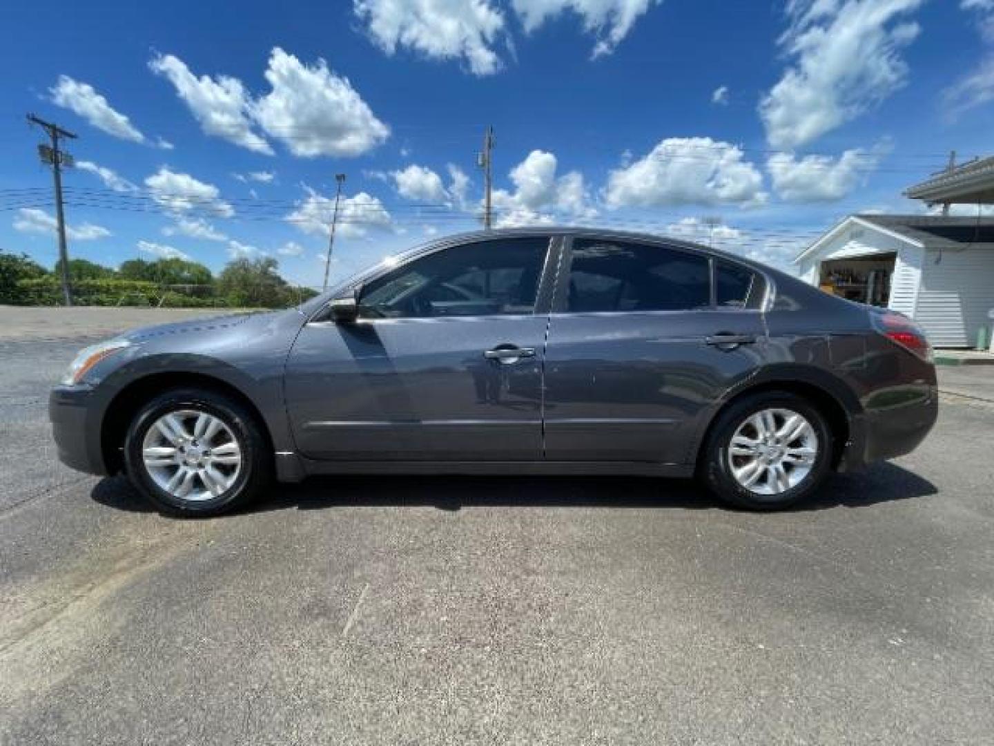 2012 Ocean Gray Metallic Nissan Altima 2.5 S (1N4AL2AP1CC) with an 2.5L L4 DOHC 16V engine, located at 1865 W 2nd St., Xenia, OH, 45385, (937) 372-7777, 39.681259, -83.961945 - Photo#12