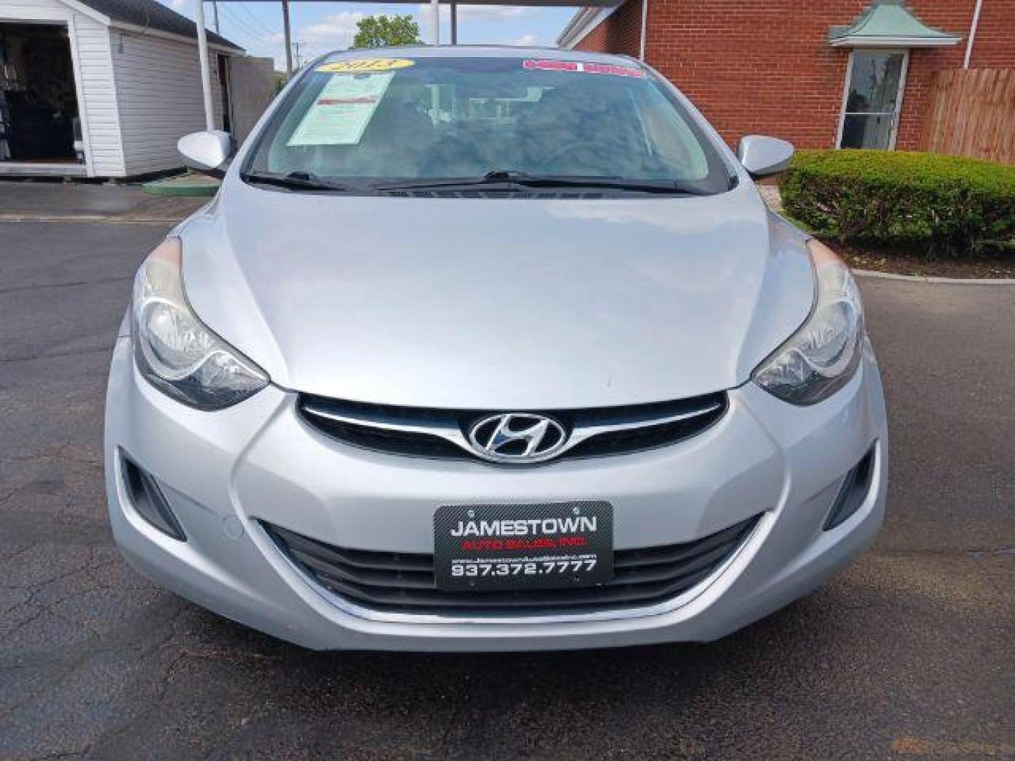 2013 Radiant Silver Metallic Hyundai Elantra GLS A/T (5NPDH4AE2DH) with an 1.8L L4 DOHC 16V engine, 6-Speed Automatic transmission, located at 1865 W 2nd St., Xenia, OH, 45385, (937) 372-7777, 39.681259, -83.961945 - Photo#4