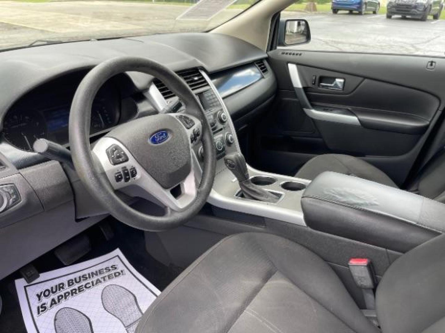 2013 Tuxedo Black Metallic Ford Edge SE AWD (2FMDK4GC6DB) with an 3.5L V6 DOHC 24V engine, 6-Speed Automatic transmission, located at 1865 W 2nd St., Xenia, OH, 45385, (937) 372-7777, 39.681259, -83.961945 - Photo#5